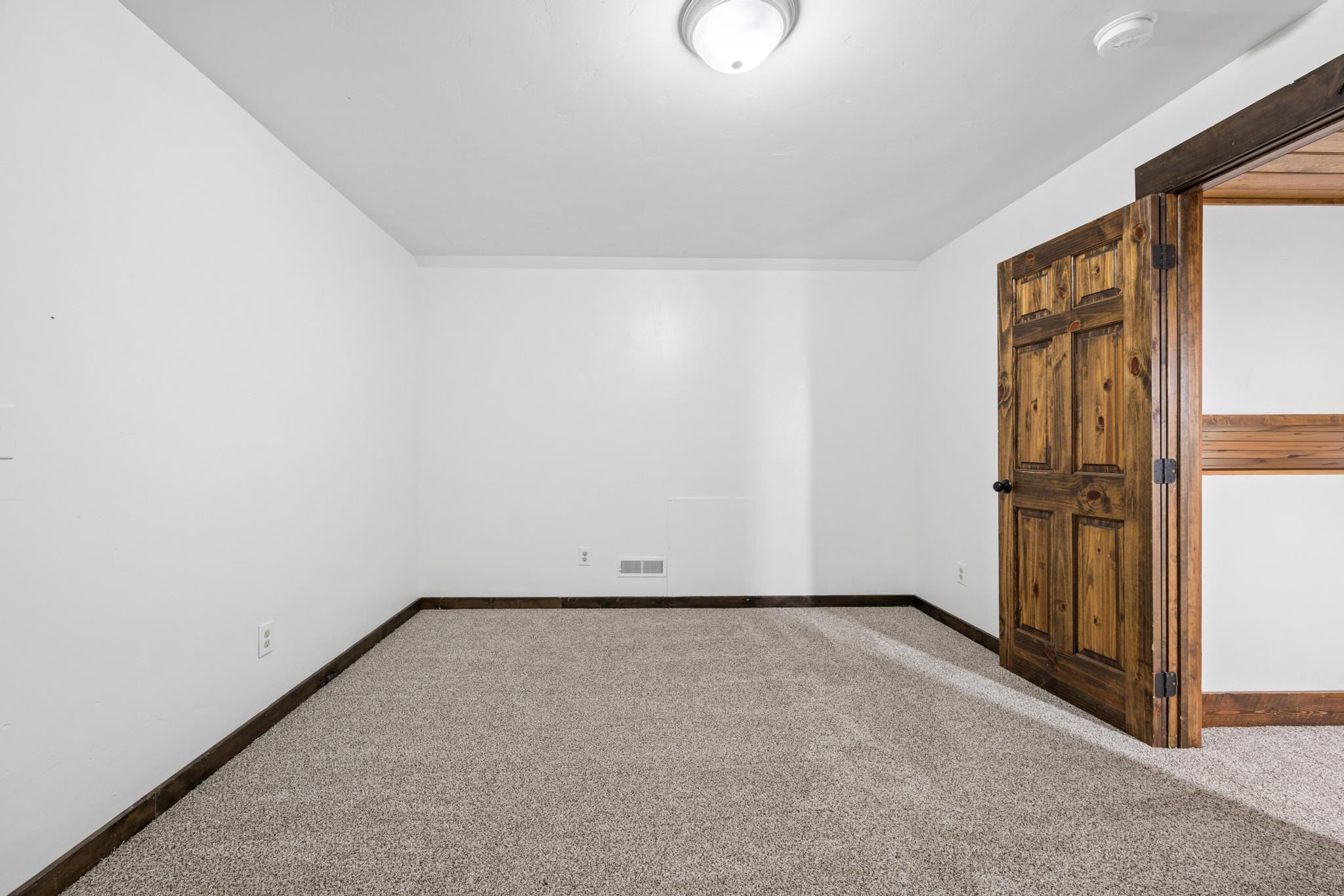 20689 Bower Lane Property Photo 45