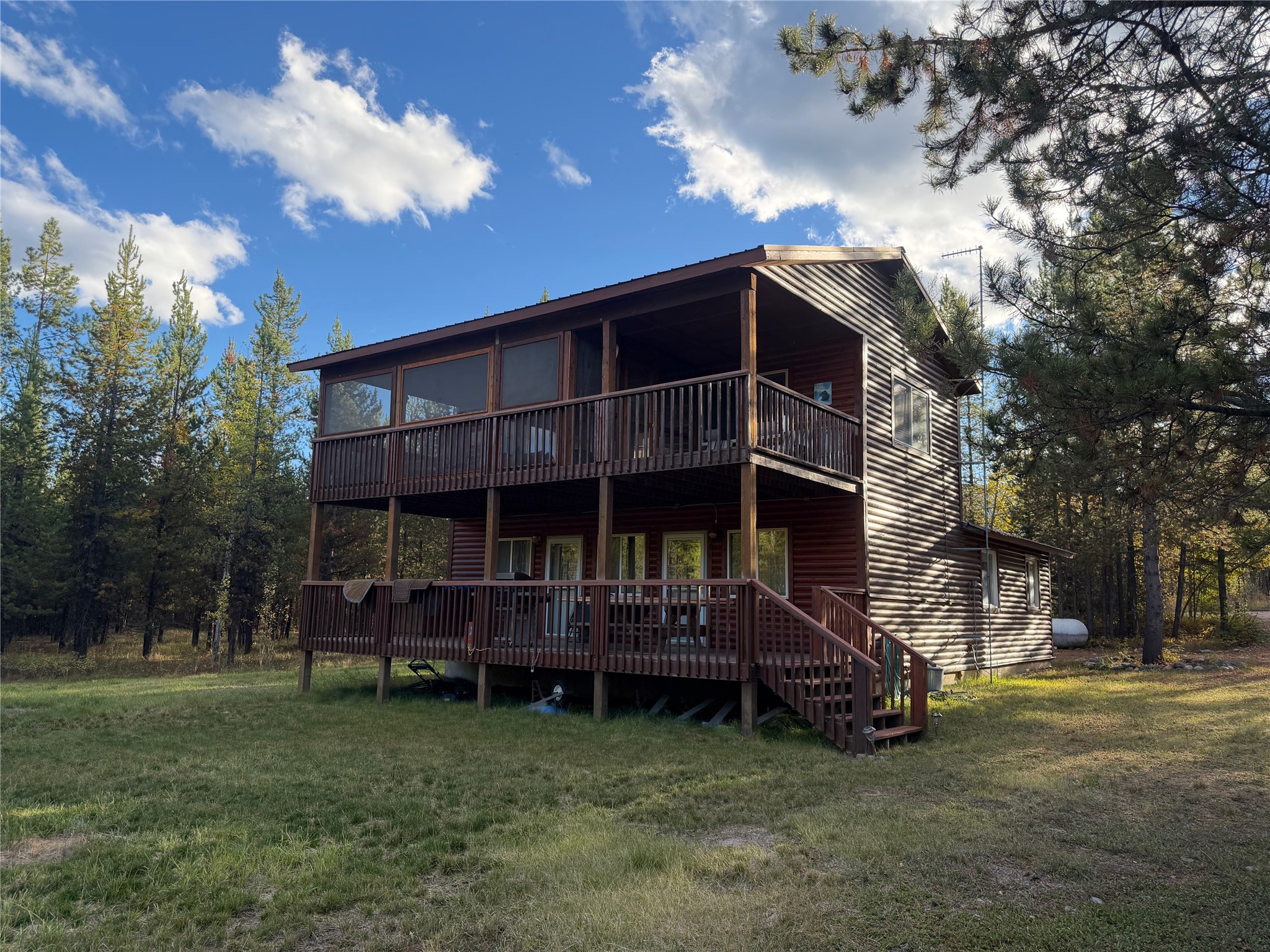 10601 North Fork Road Property Photo 2