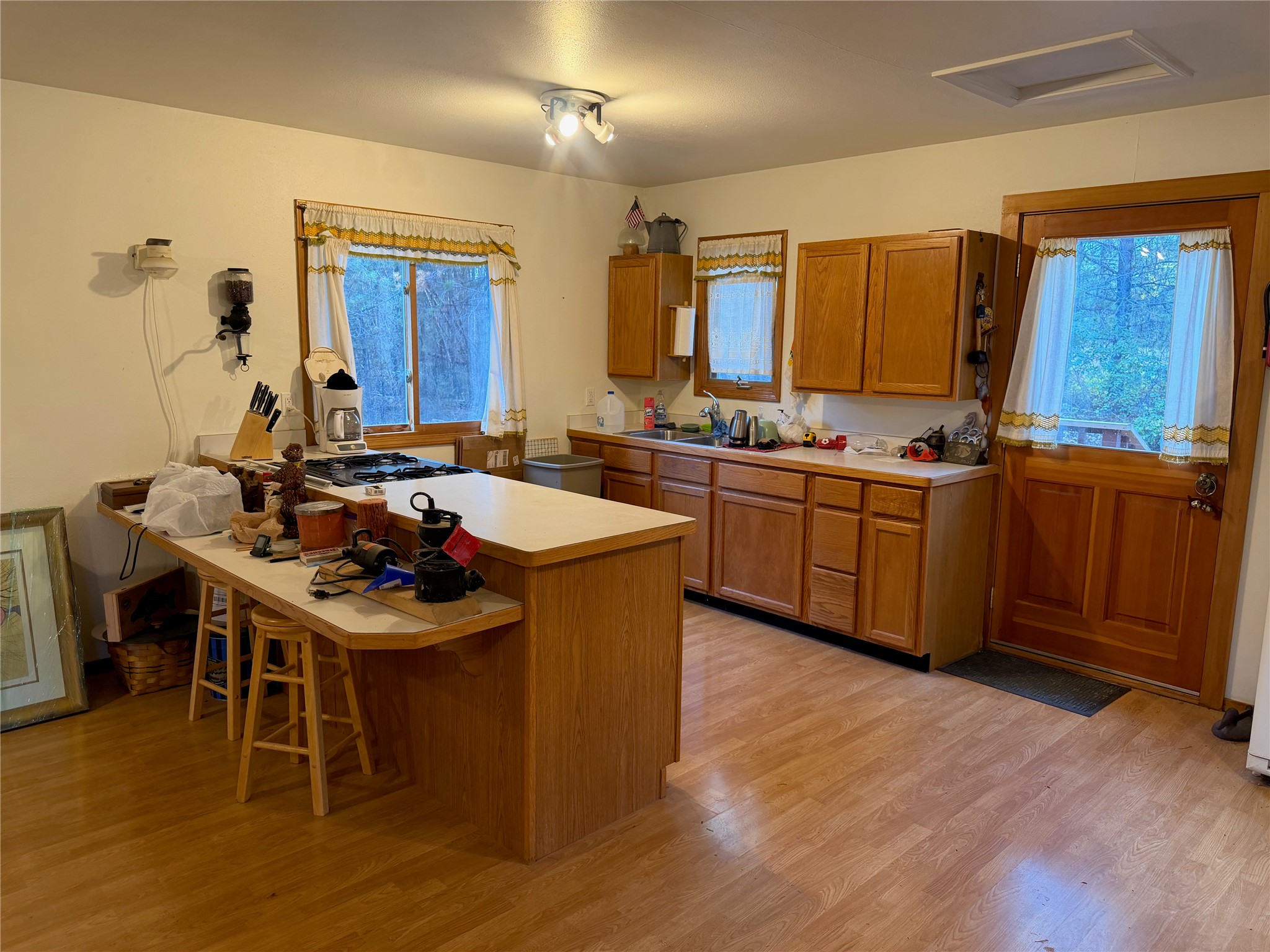 10601 North Fork Road Property Photo 3