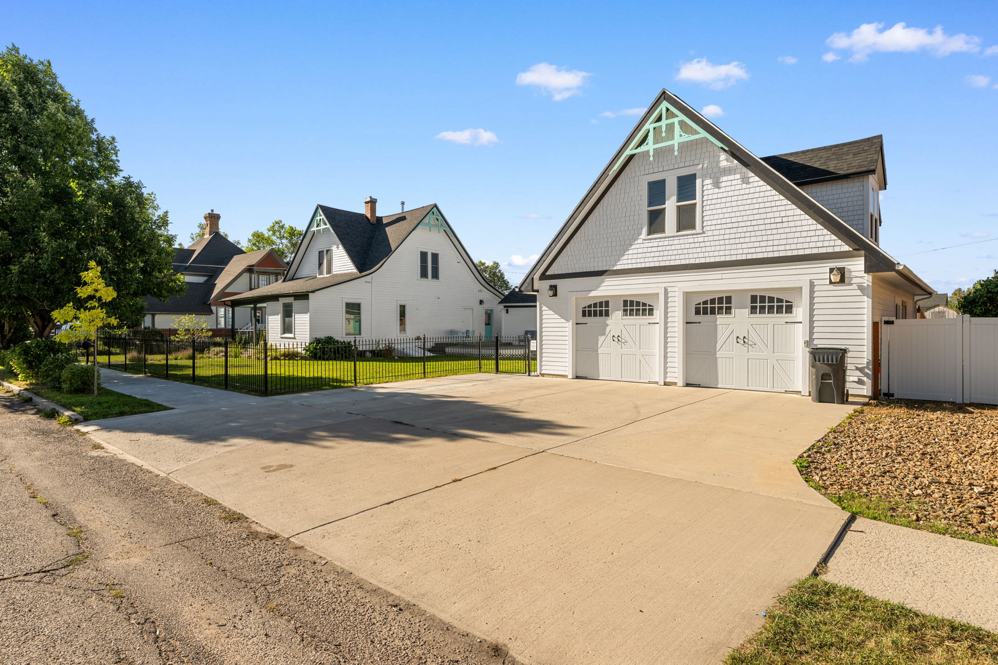 18 E Reeder Street Property Photo 1