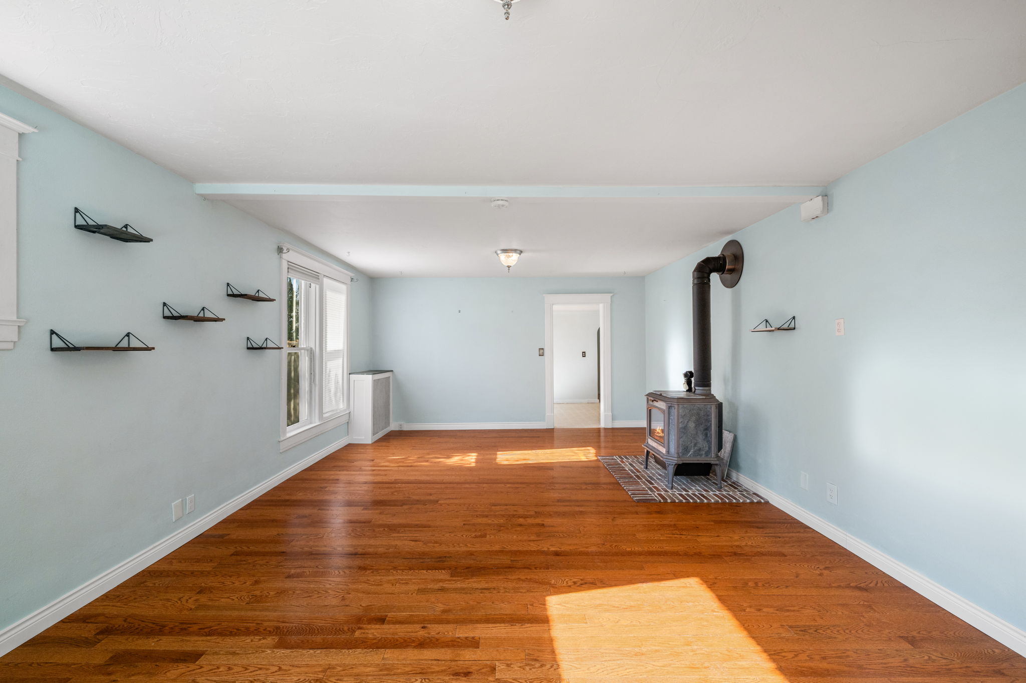 18 E Reeder Street Property Photo 6