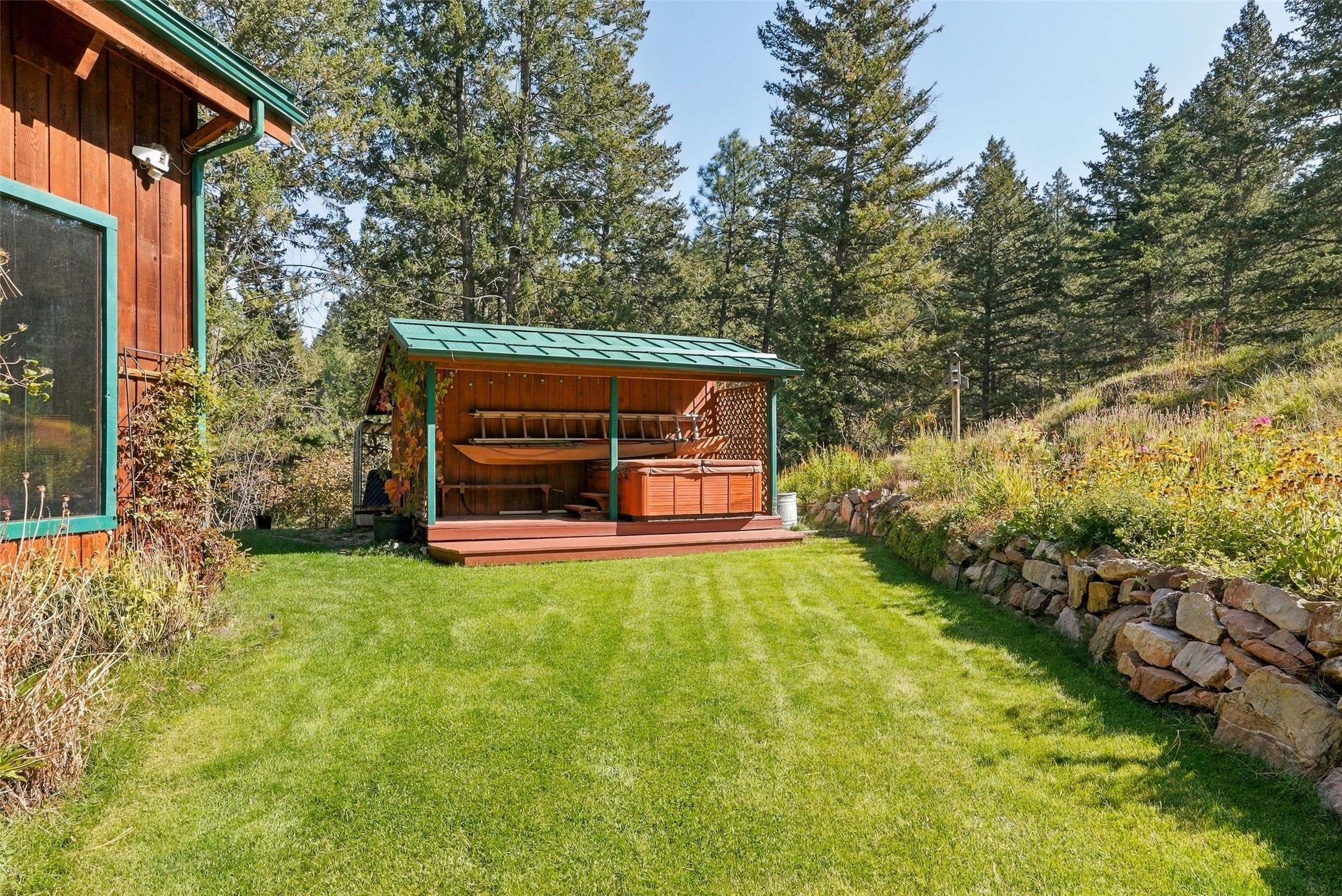 13015 Balsamroot Road Property Photo 6
