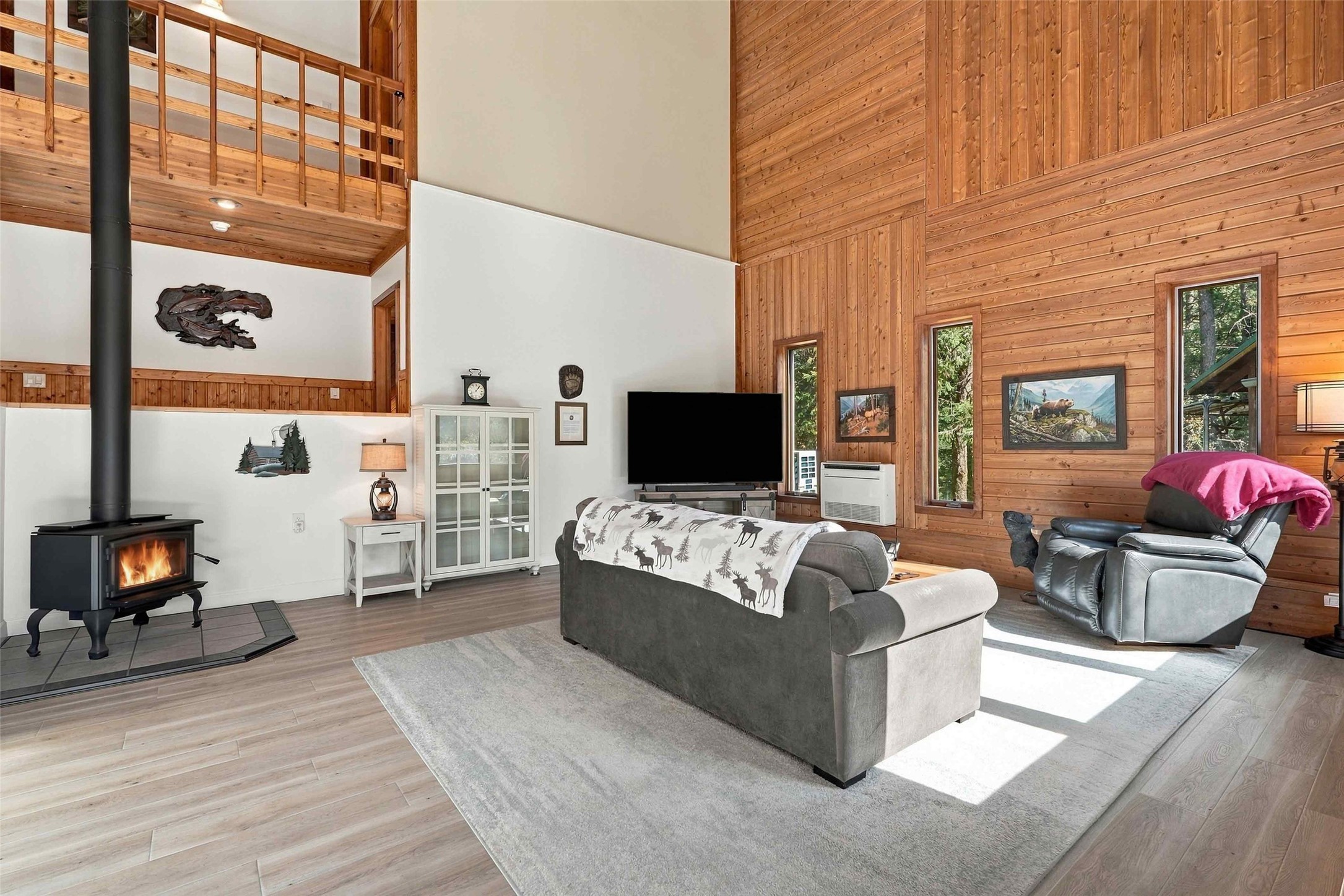 13015 Balsamroot Road Property Photo 15