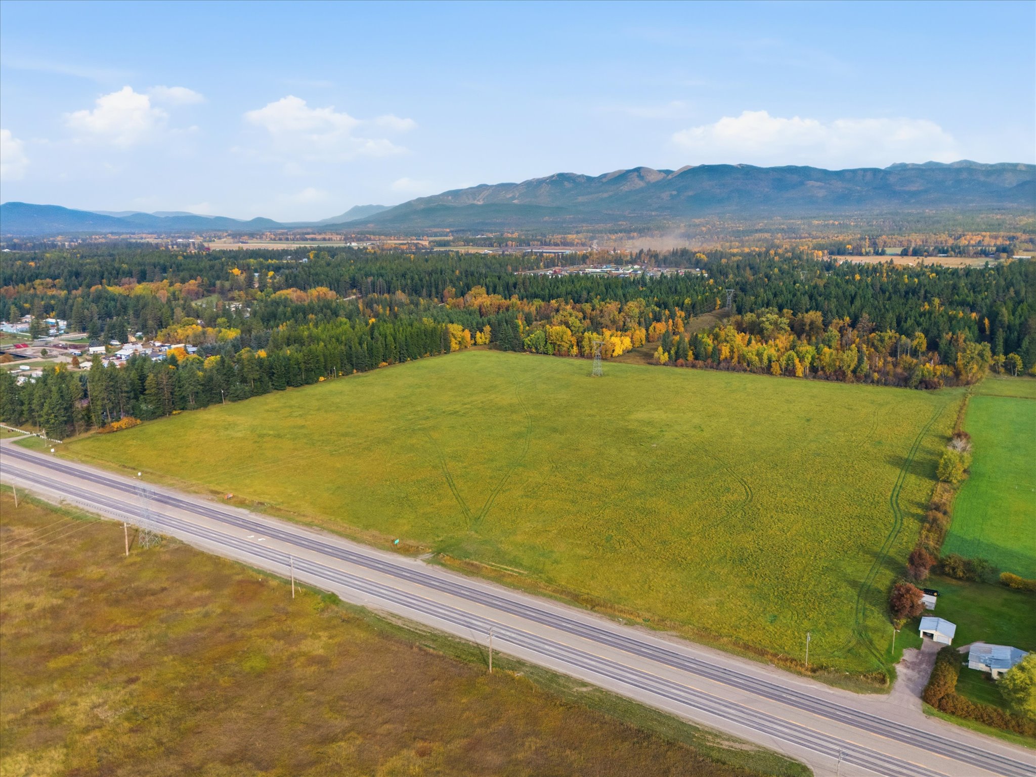 6255 Us Hwy 2 W Property Photo 4