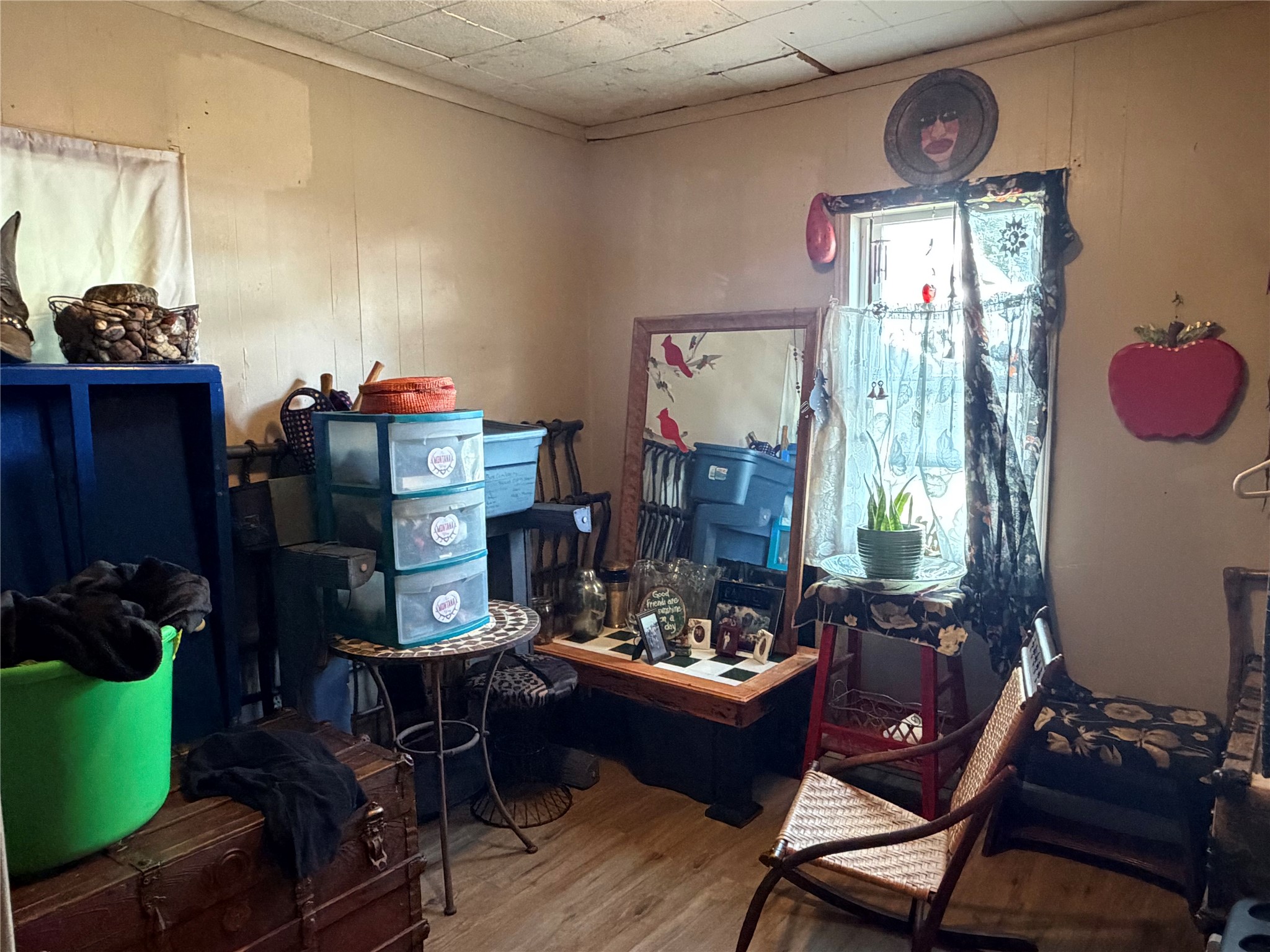 208 E Meany Street Property Photo 12