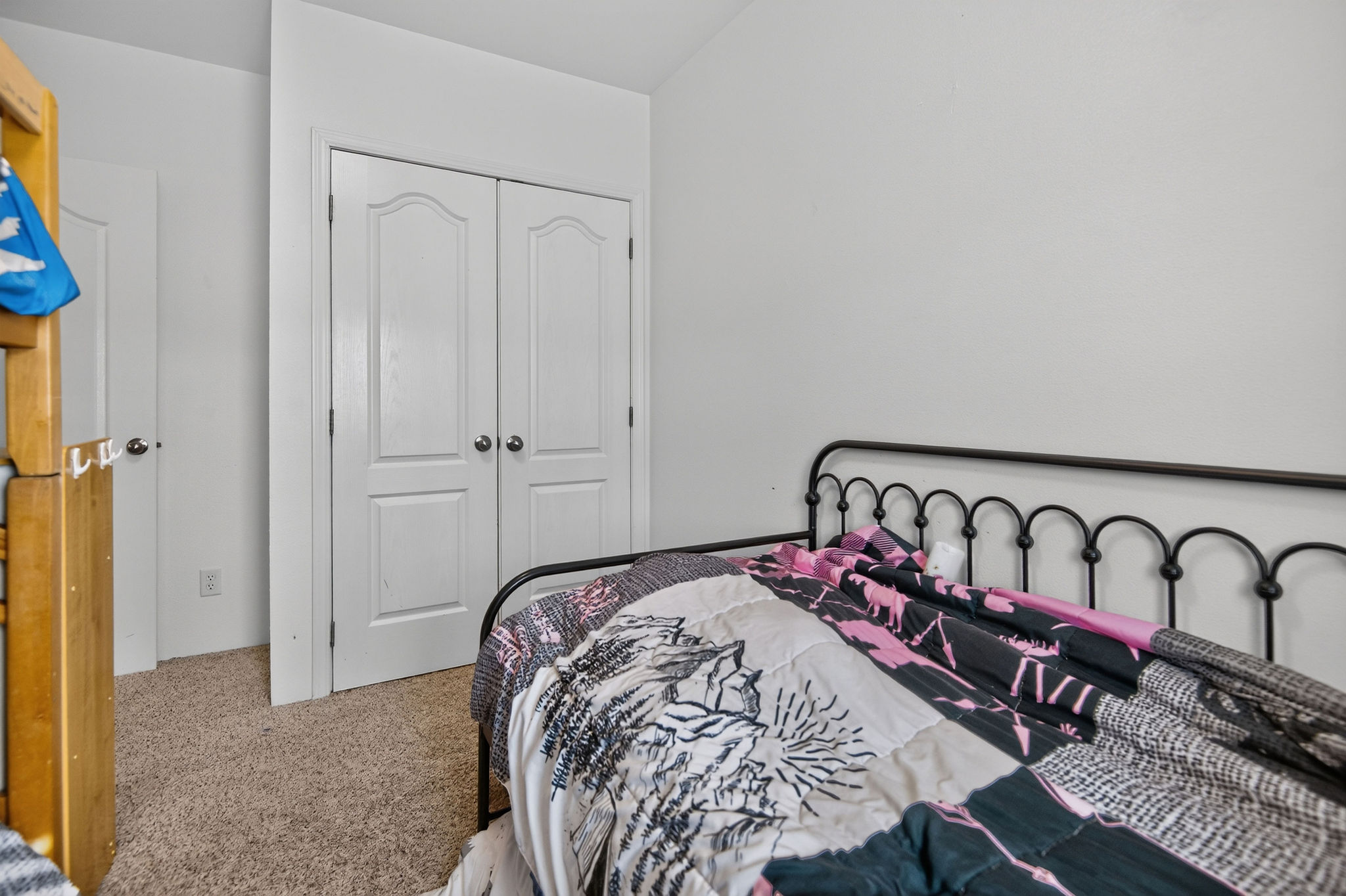 13 Desert Drive Property Photo 13