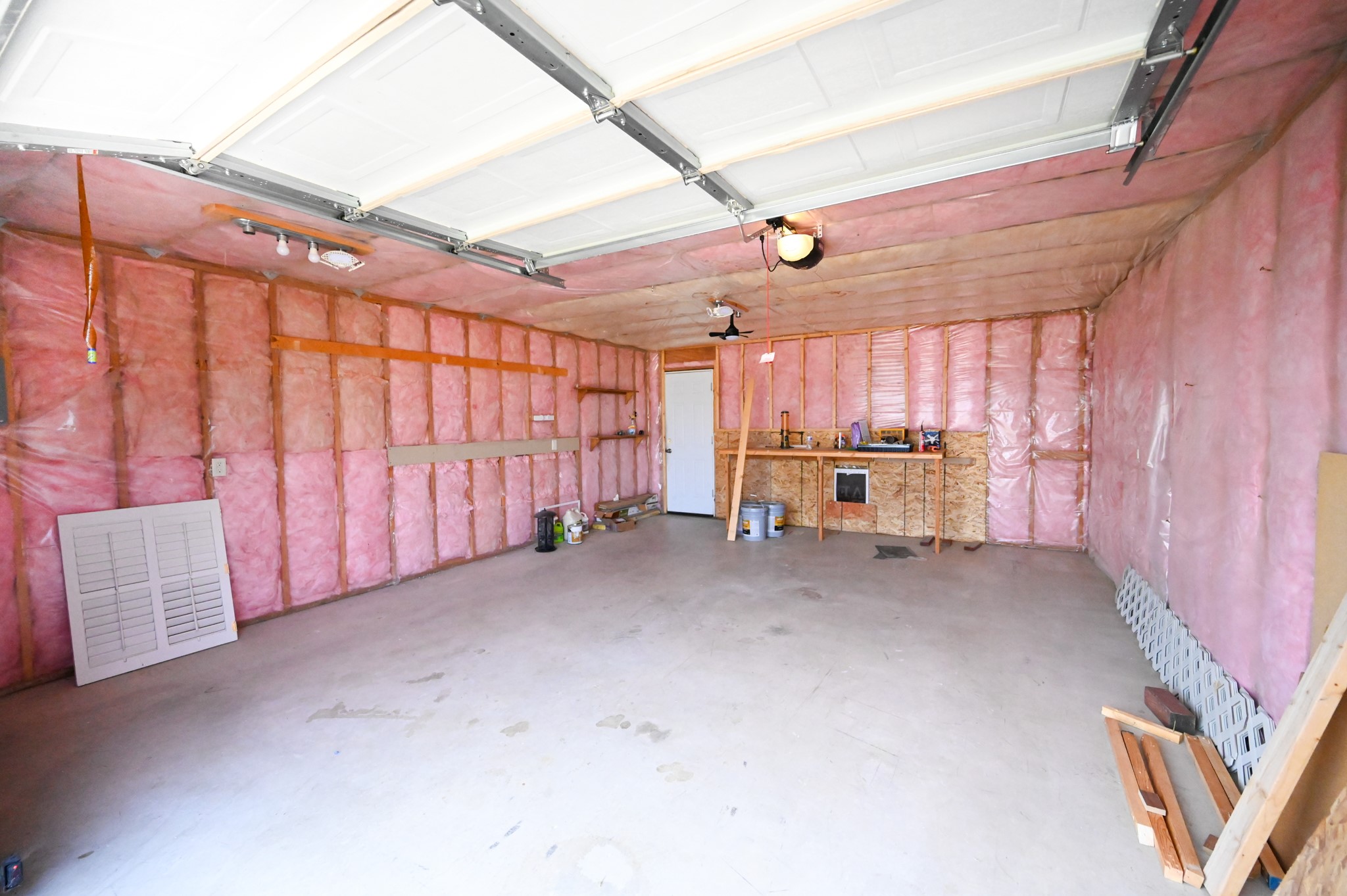 13 Desert Drive Property Photo 23