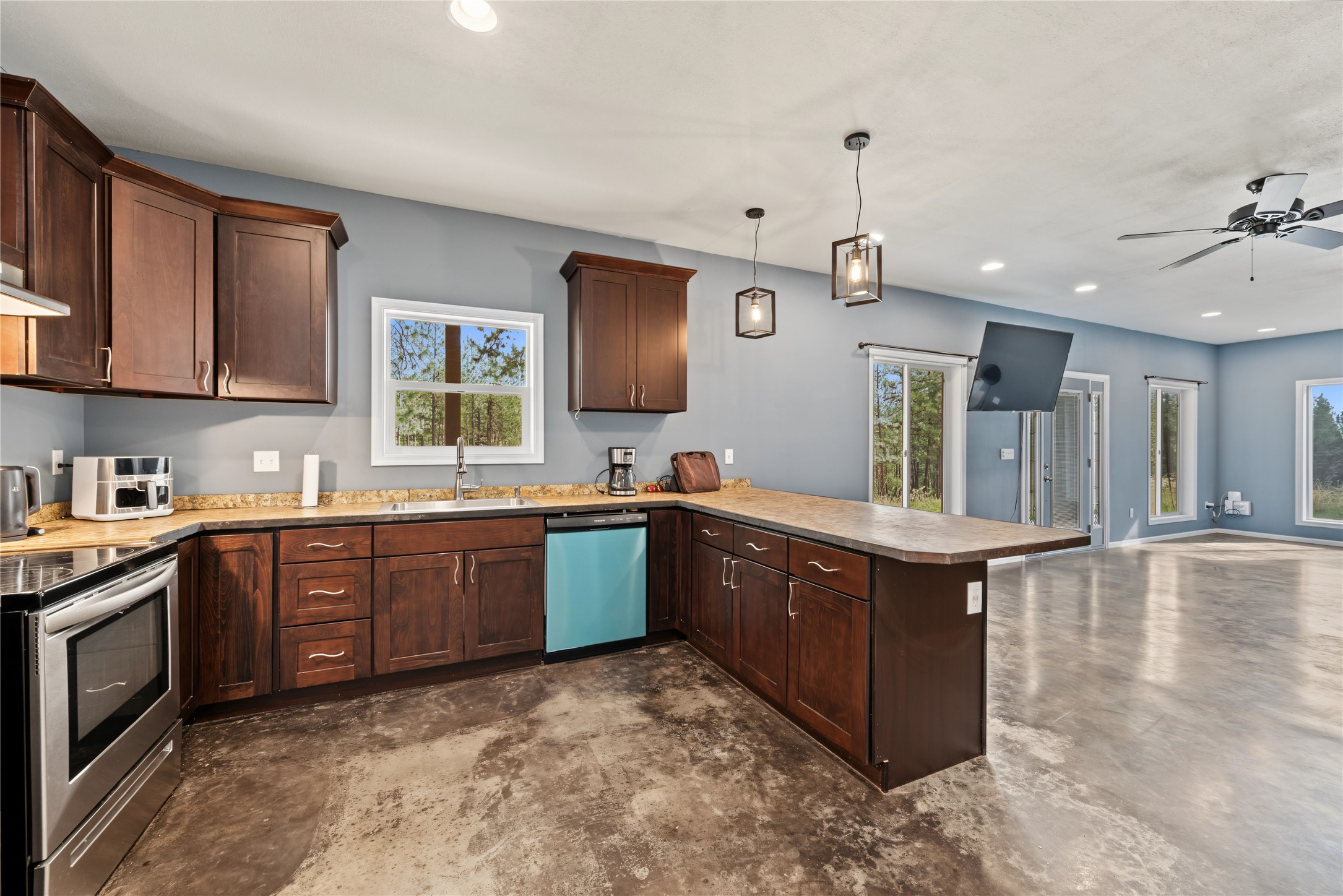 35 High Country Road Property Photo 6