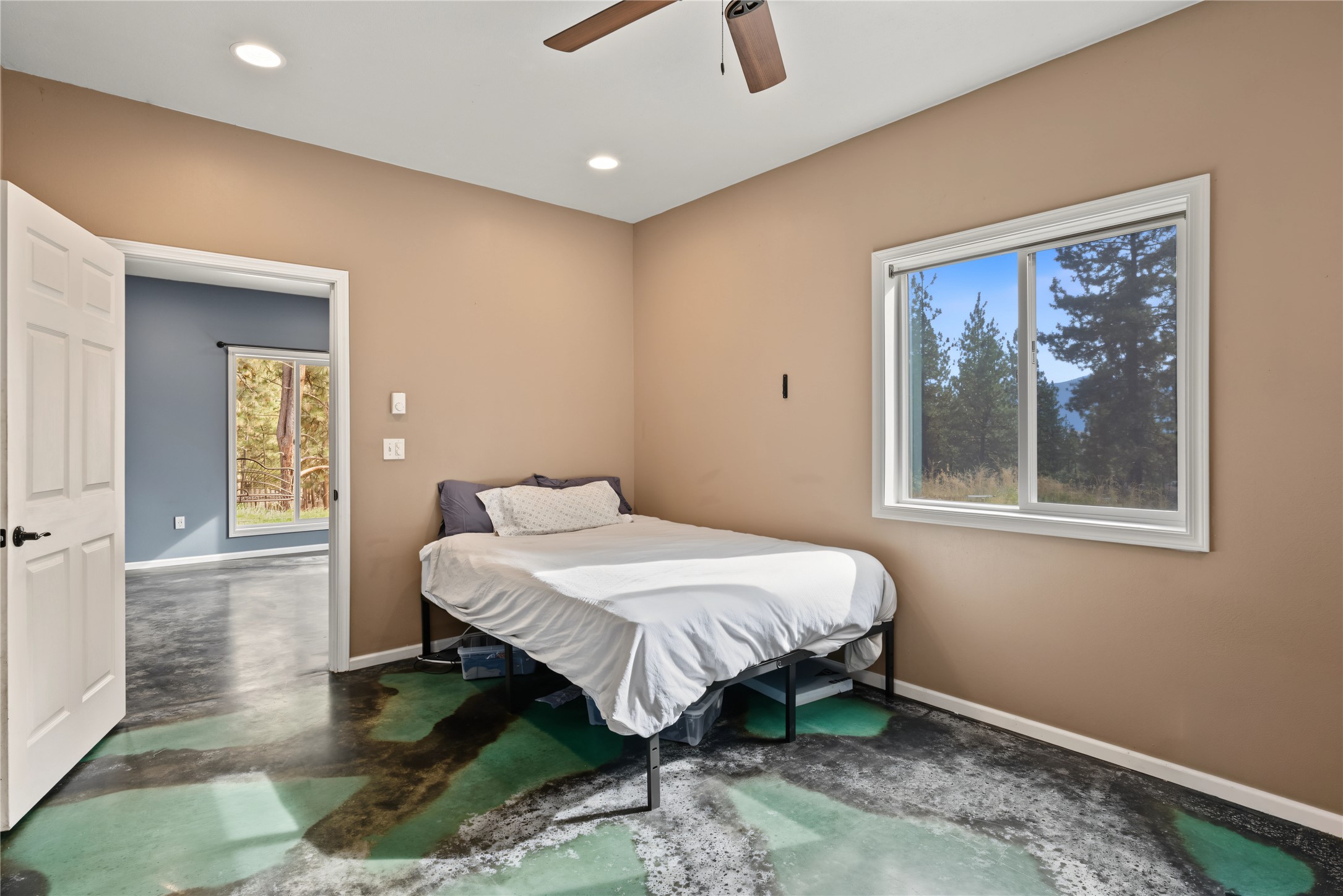 35 High Country Road Property Photo 11