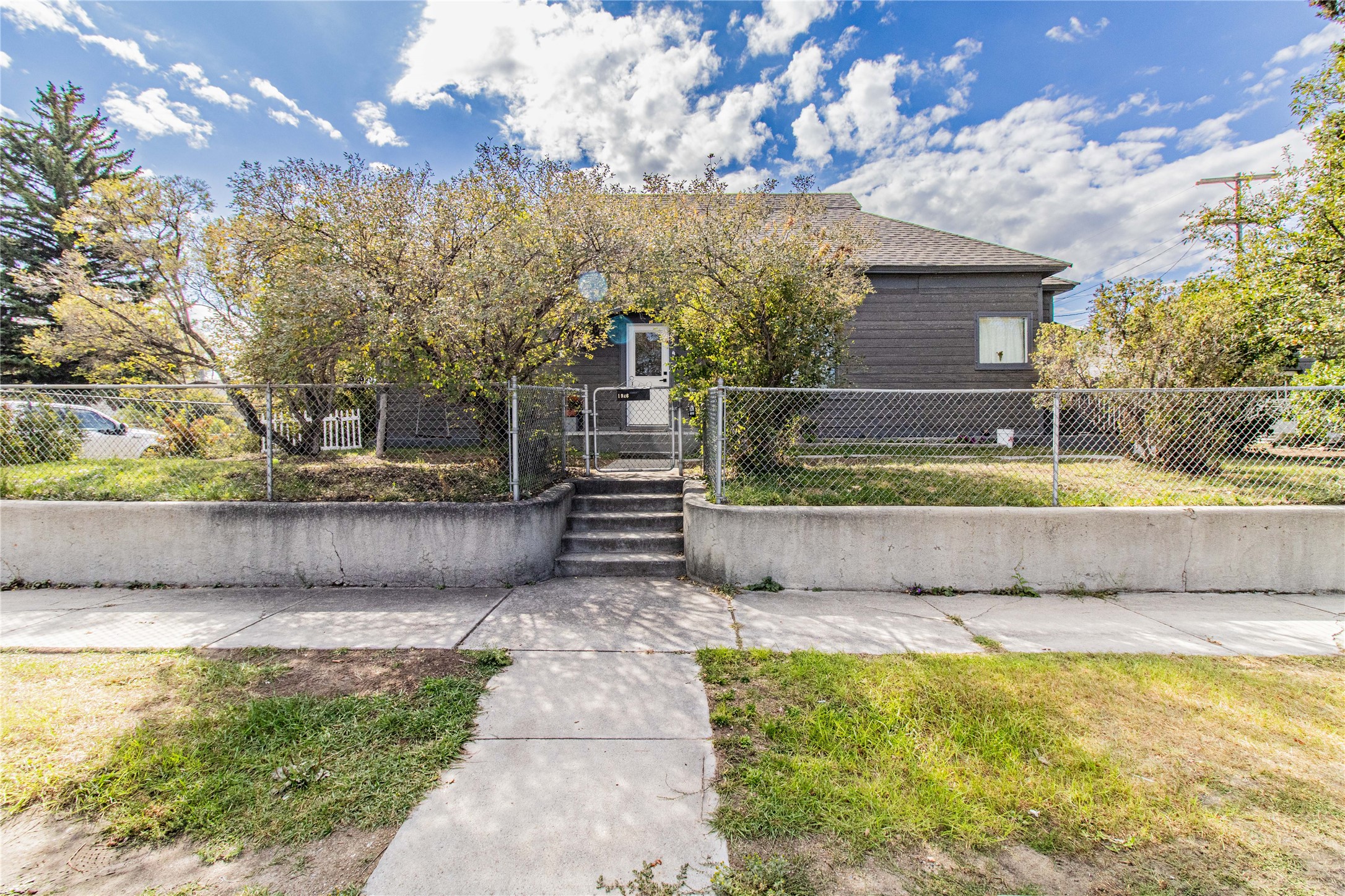 1926 George Street Property Photo 5
