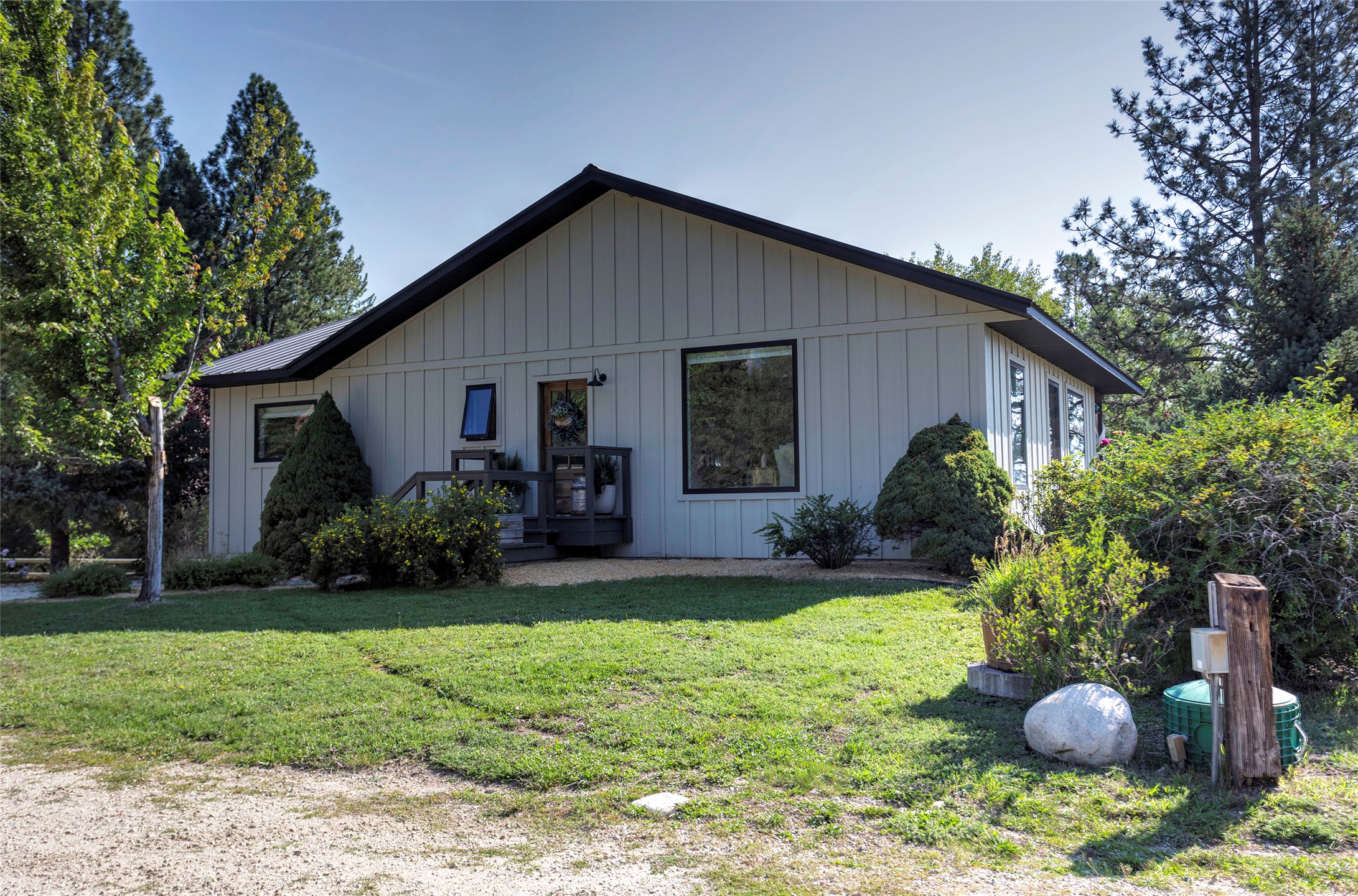 799 Bear Creek Trail Property Photo 1