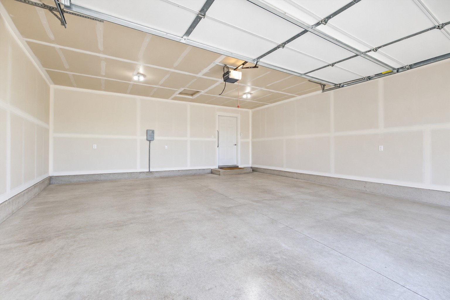 449 Kendal Loop Property Photo 25