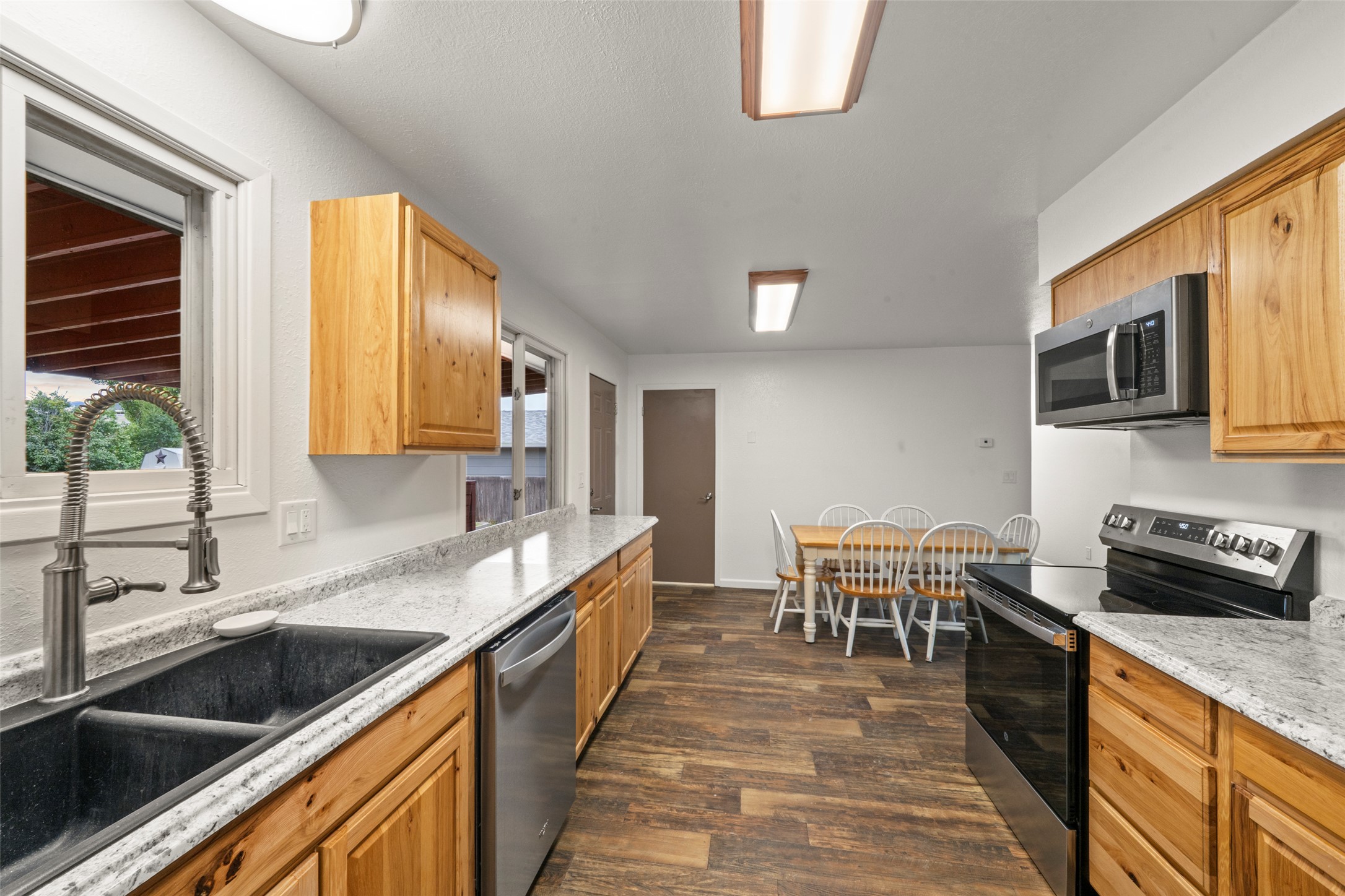 510 S Cherry Street Property Photo 13