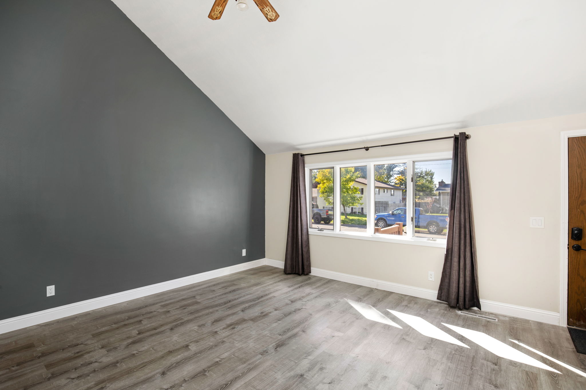 11 N Idaho Street Property Photo 15