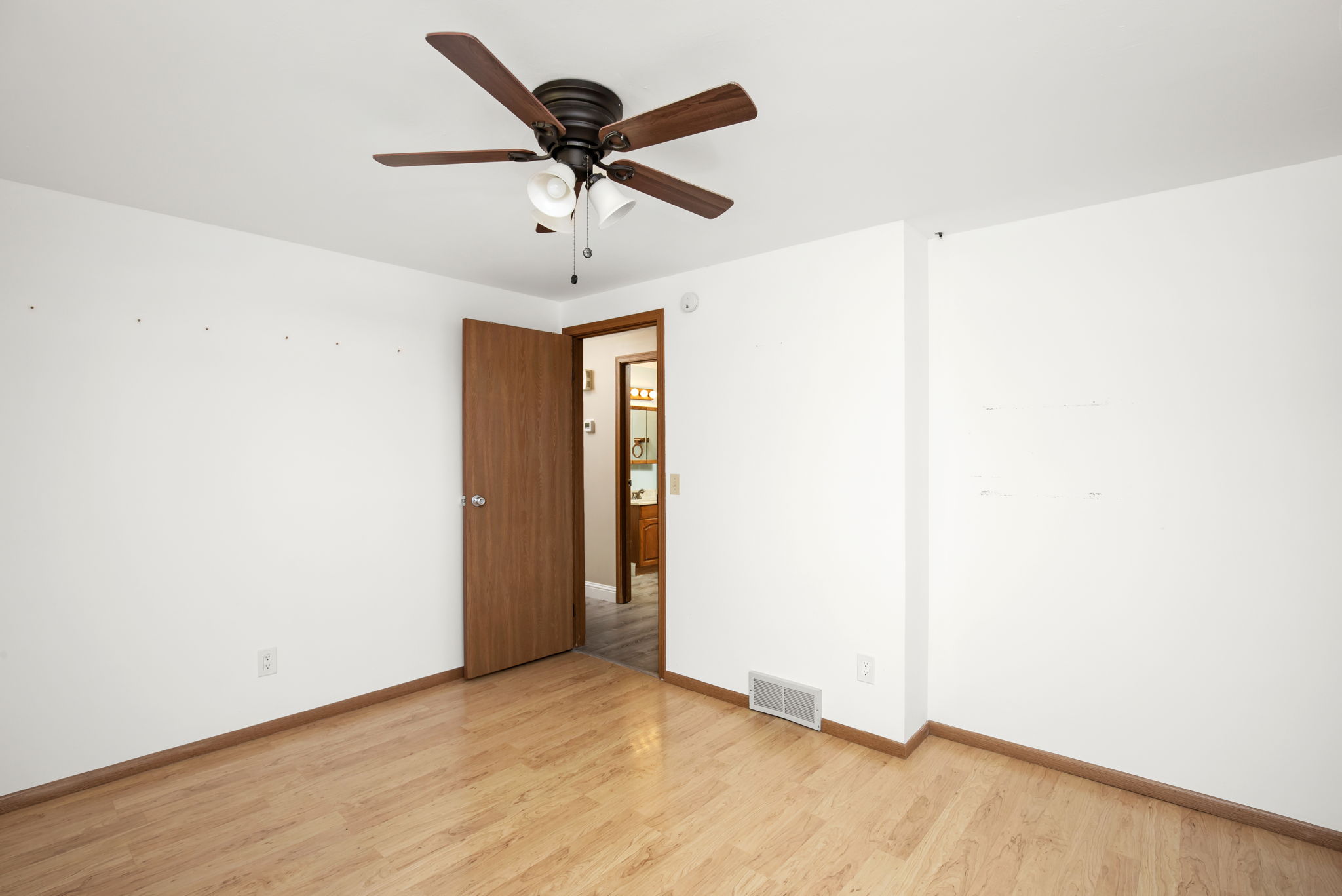 11 N Idaho Street Property Photo 25