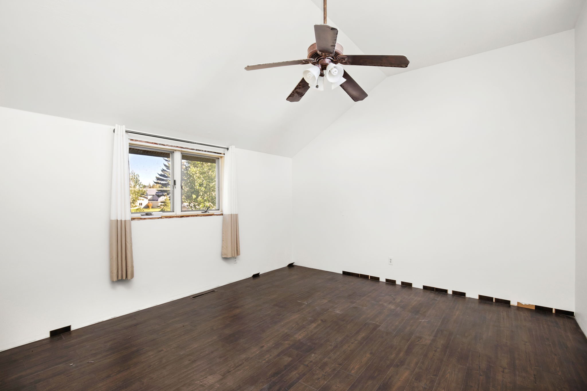 11 N Idaho Street Property Photo 30