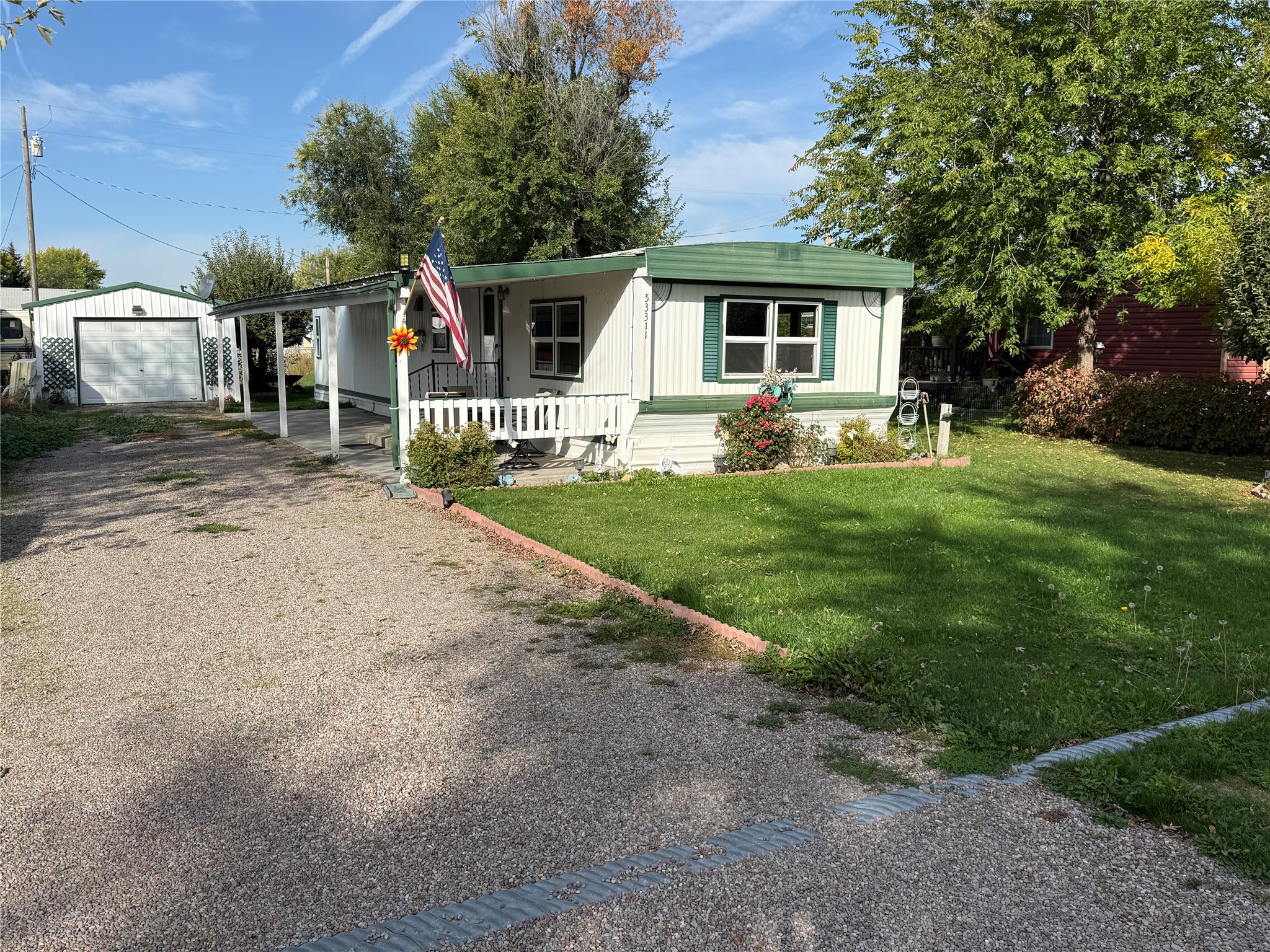 53311 1st Avenue W Property Photo 1