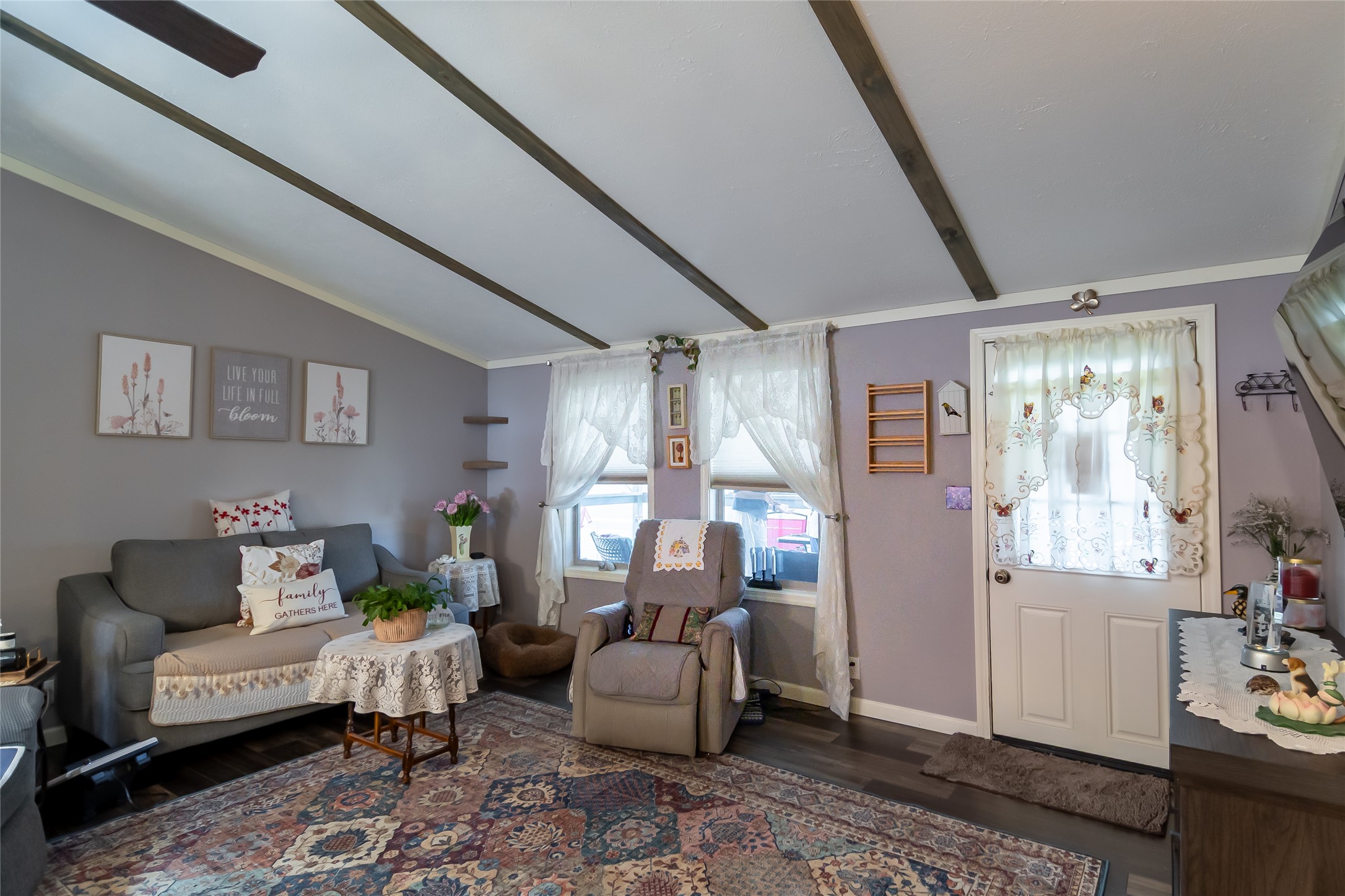 2874 Sundown Road Property Photo 5