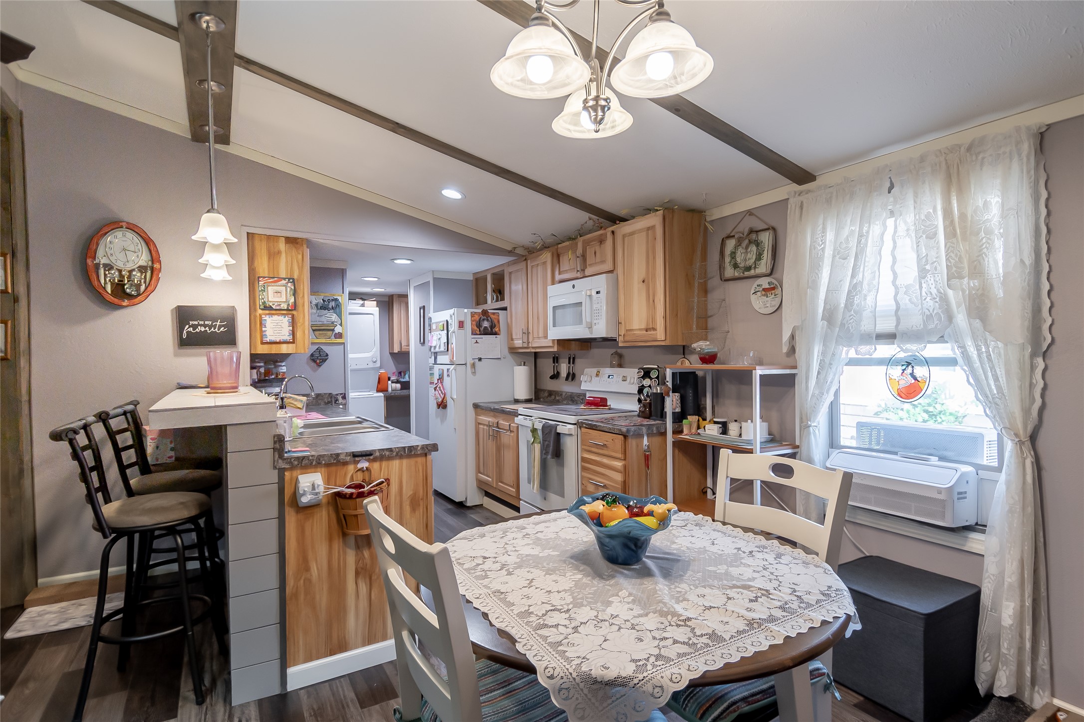 2874 Sundown Road Property Photo 6