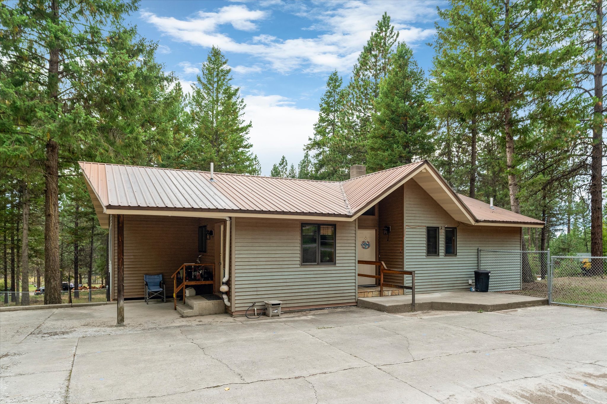 250 Sunny Side Drive Property Photo 5