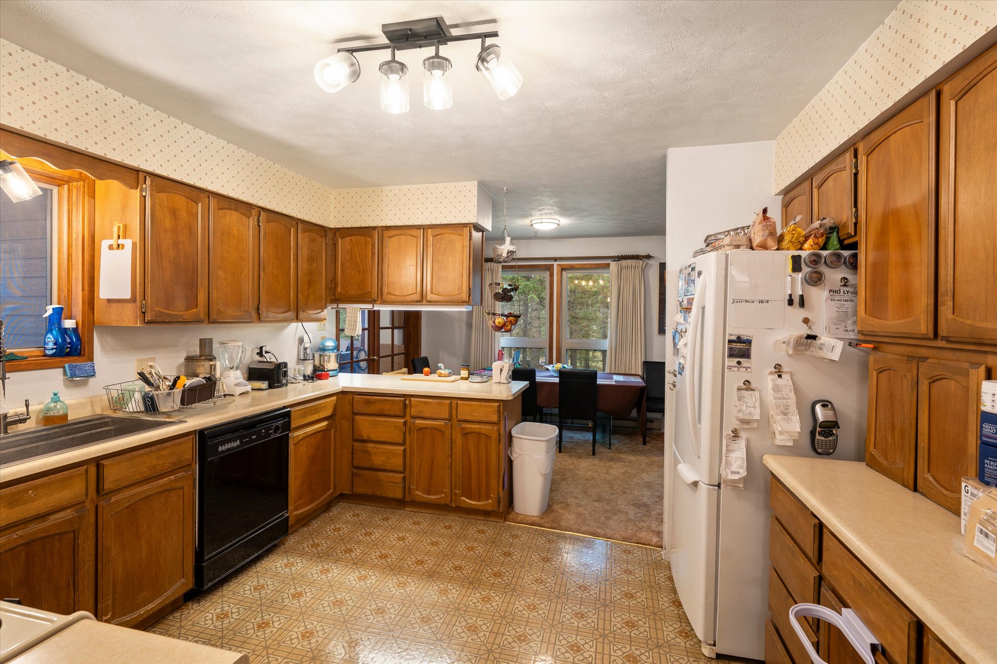 250 Sunny Side Drive Property Photo 20