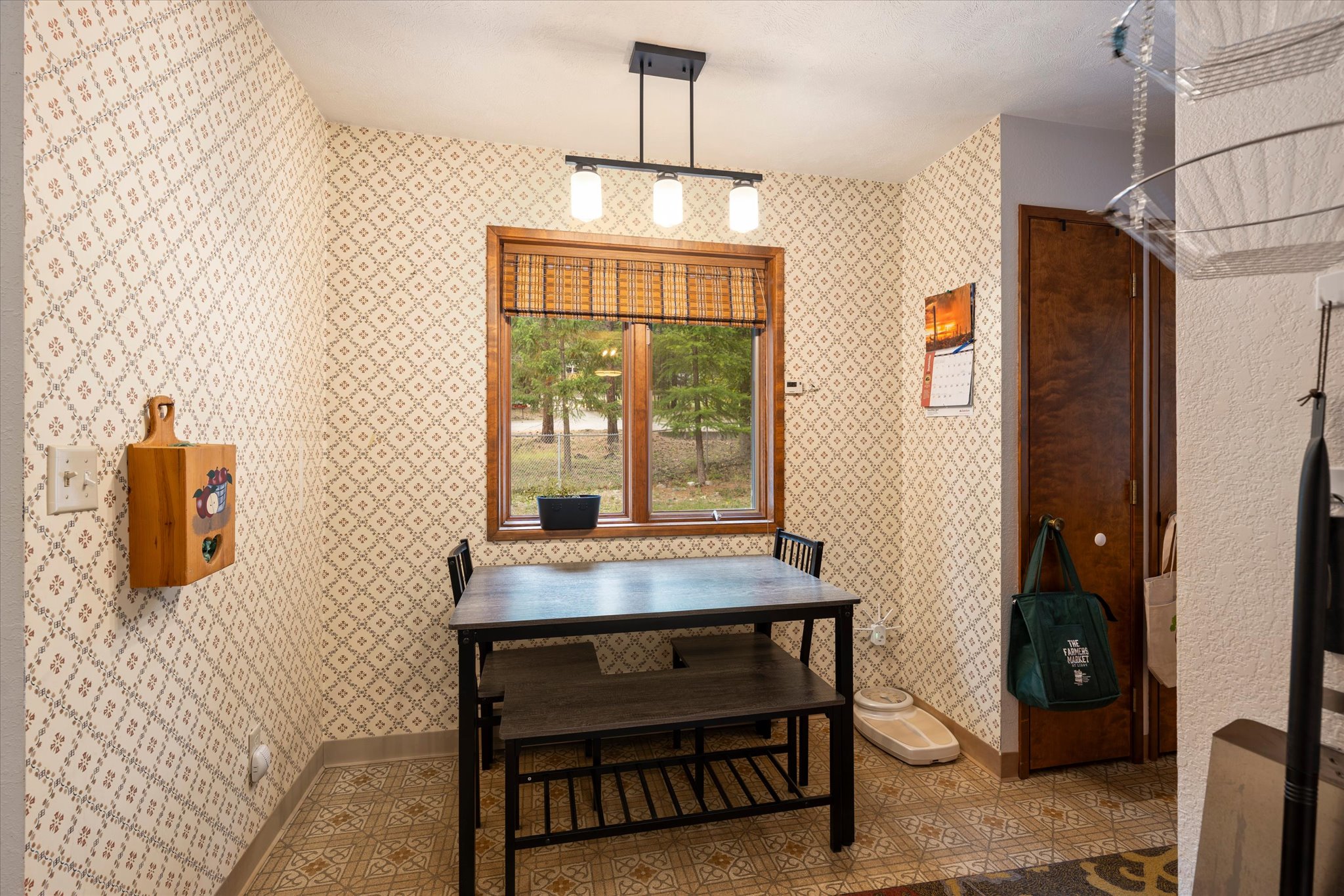 250 Sunny Side Drive Property Photo 22
