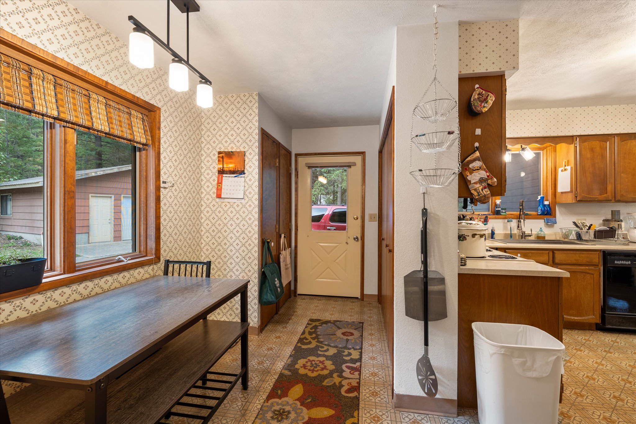 250 Sunny Side Drive Property Photo 23