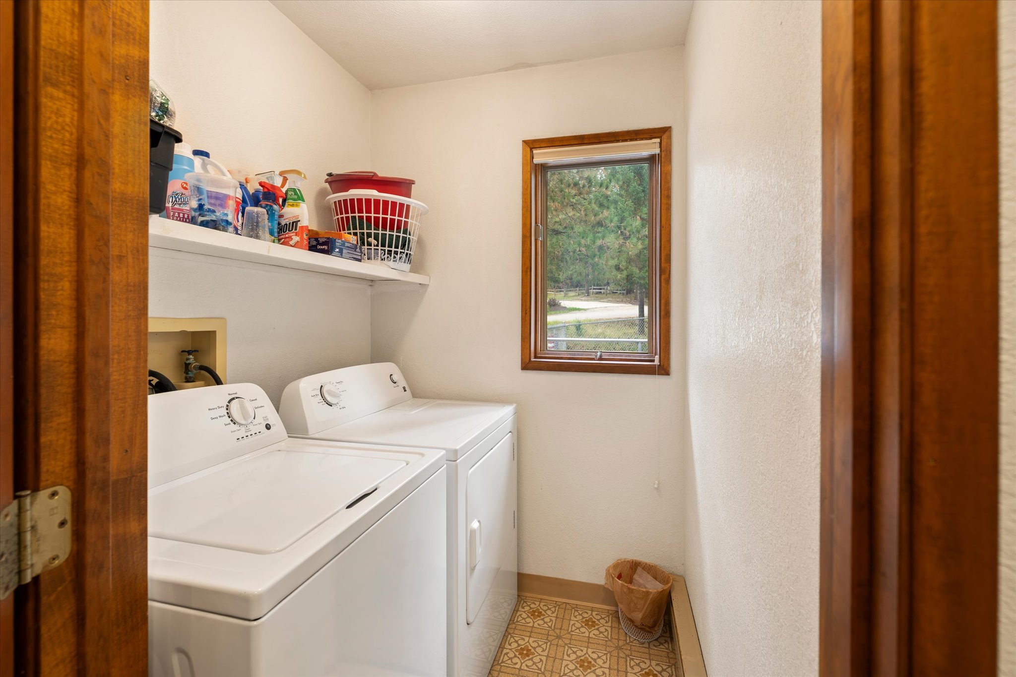 250 Sunny Side Drive Property Photo 25