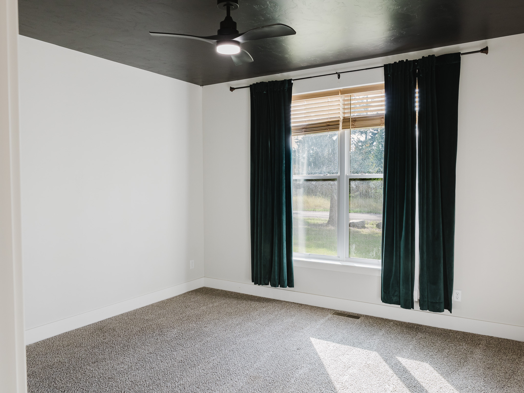 13583 Rising Wolf Drive Property Photo 34