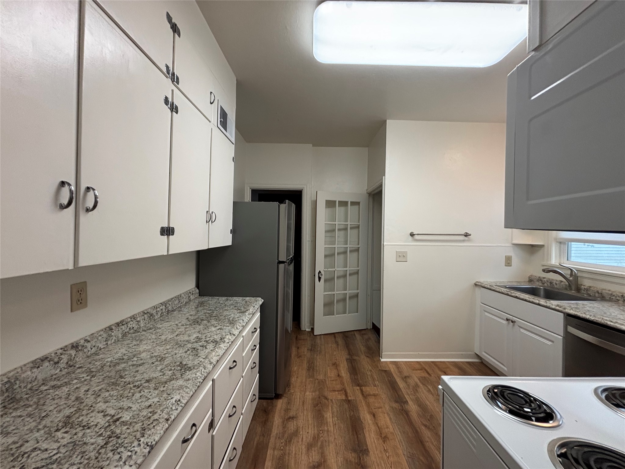 209 Montana Avenue Property Photo 4