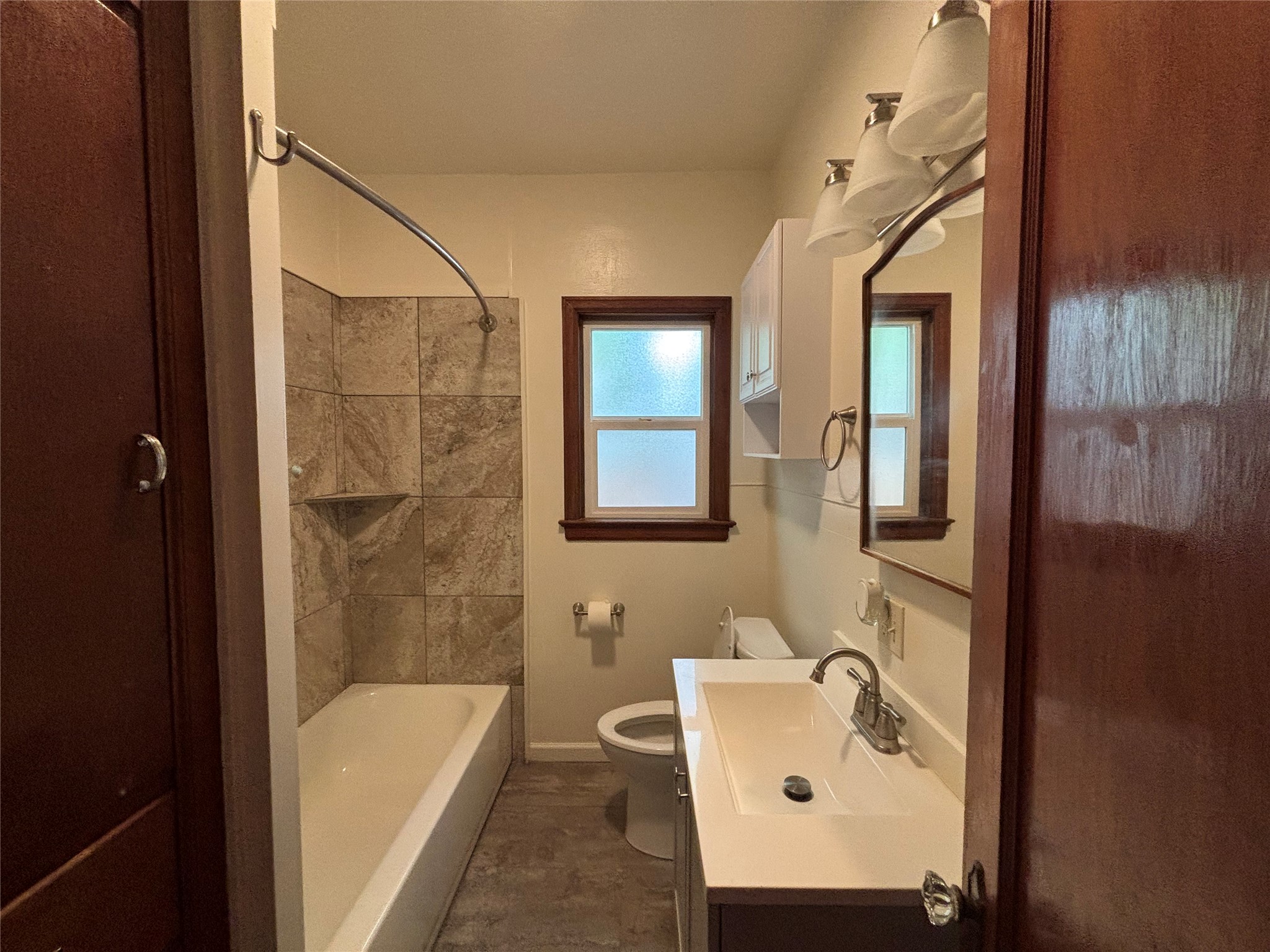 209 Montana Avenue Property Photo 10