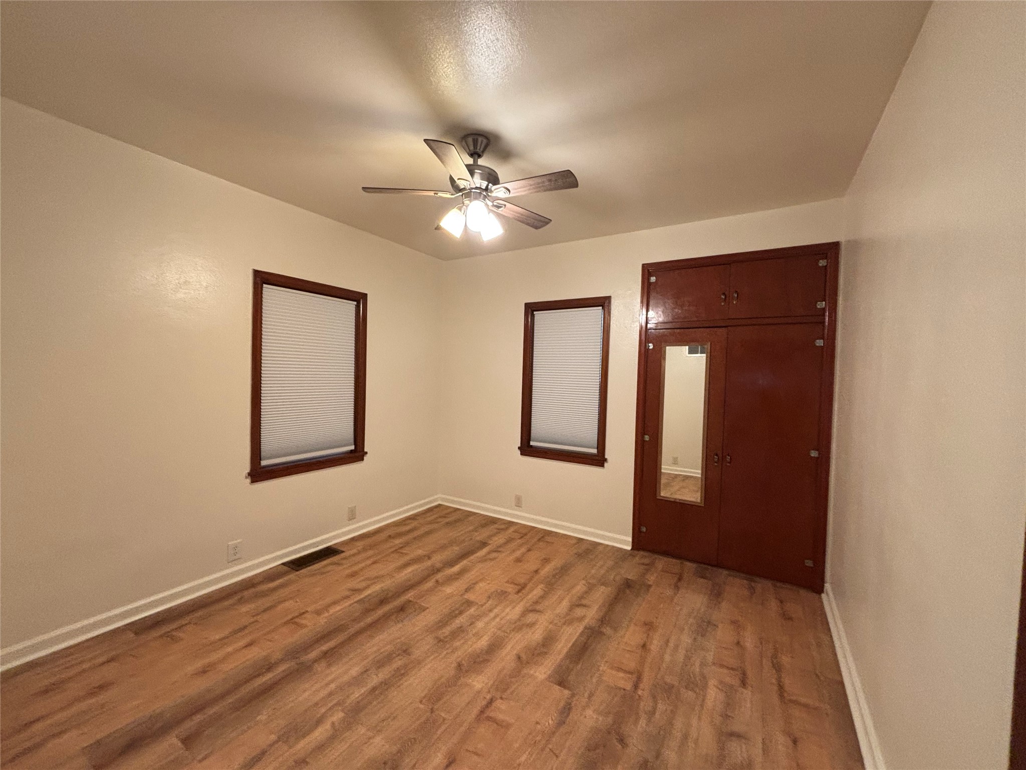 209 Montana Avenue Property Photo 12