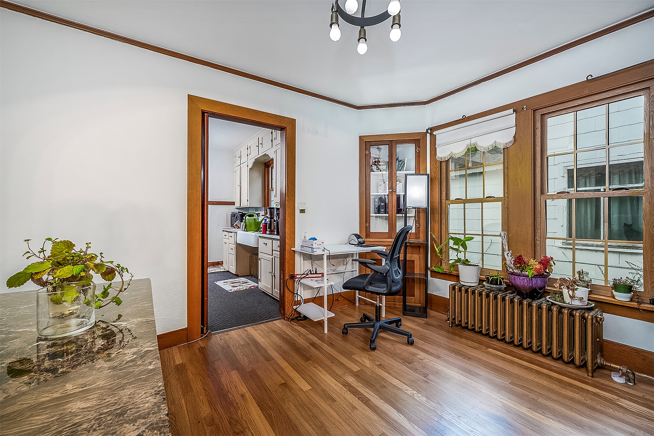 201 4th Avenue E Property Photo 5