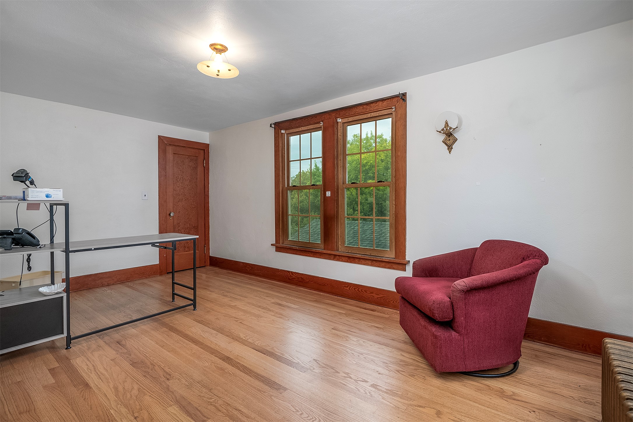 201 4th Avenue E Property Photo 15