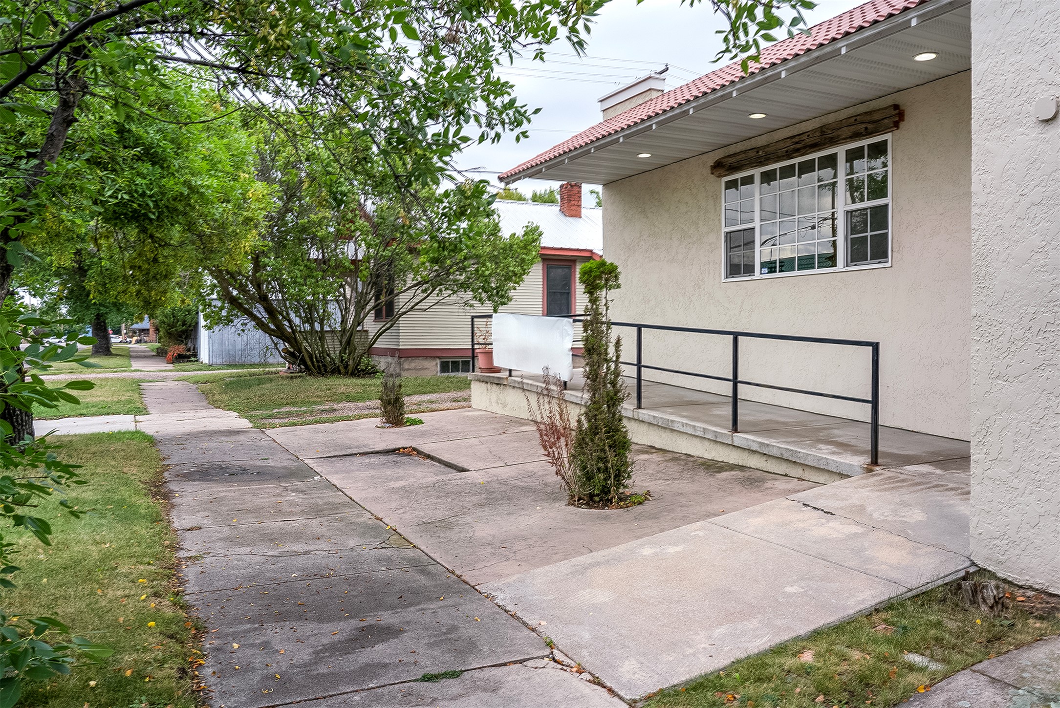 201 4th Avenue E Property Photo 24