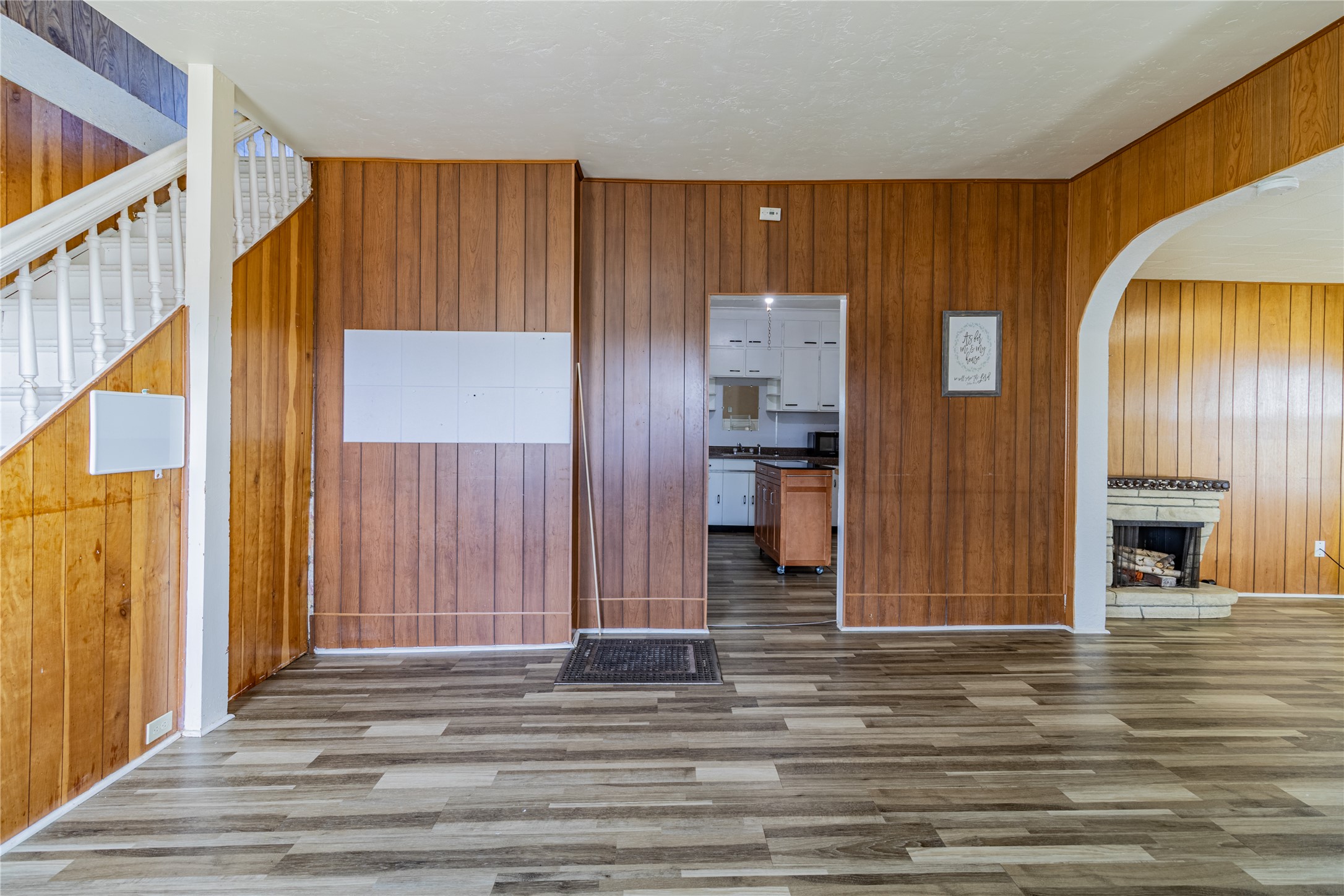 1608 1st Street Property Photo 4