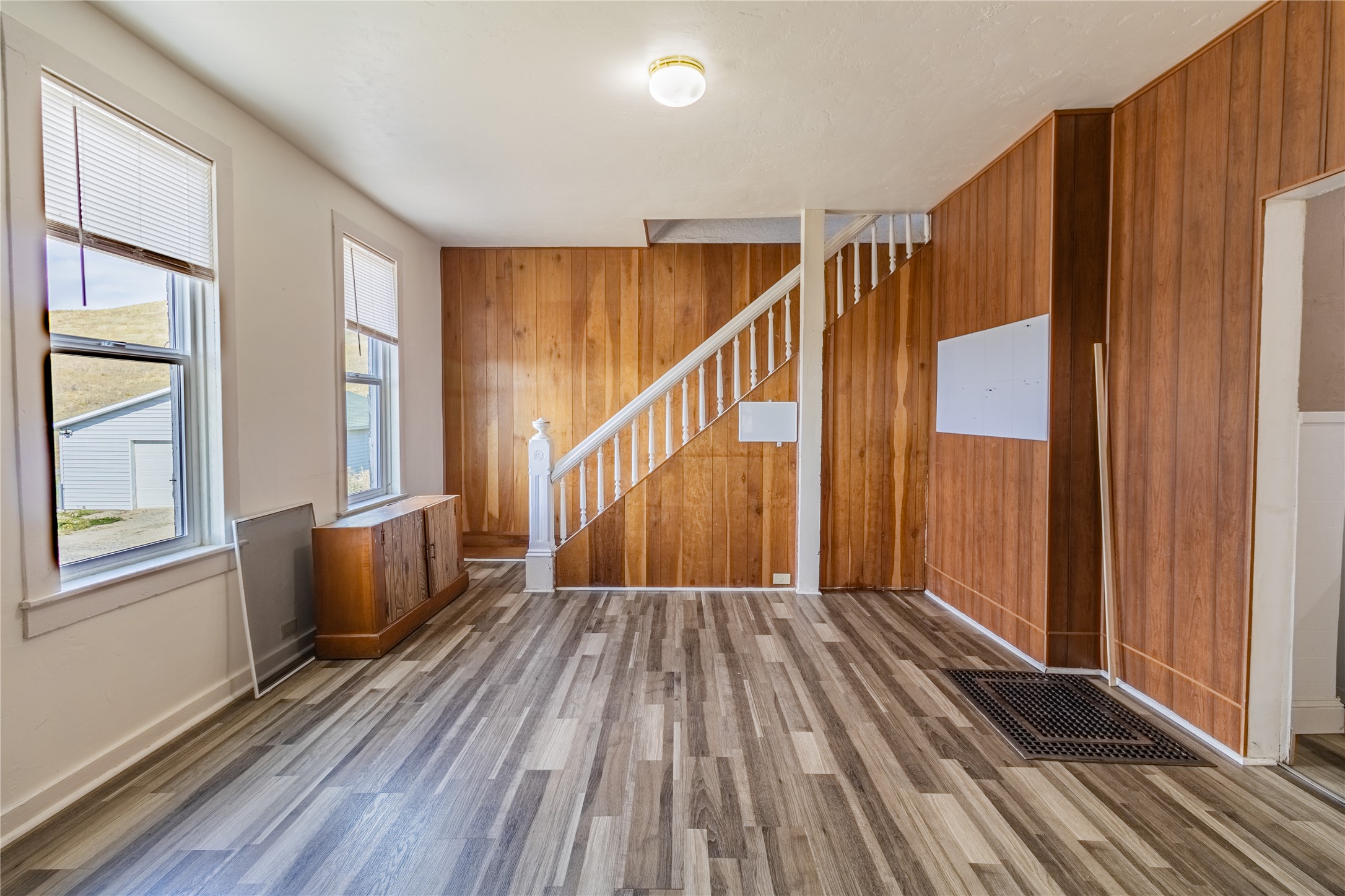 1608 1st Street Property Photo 5