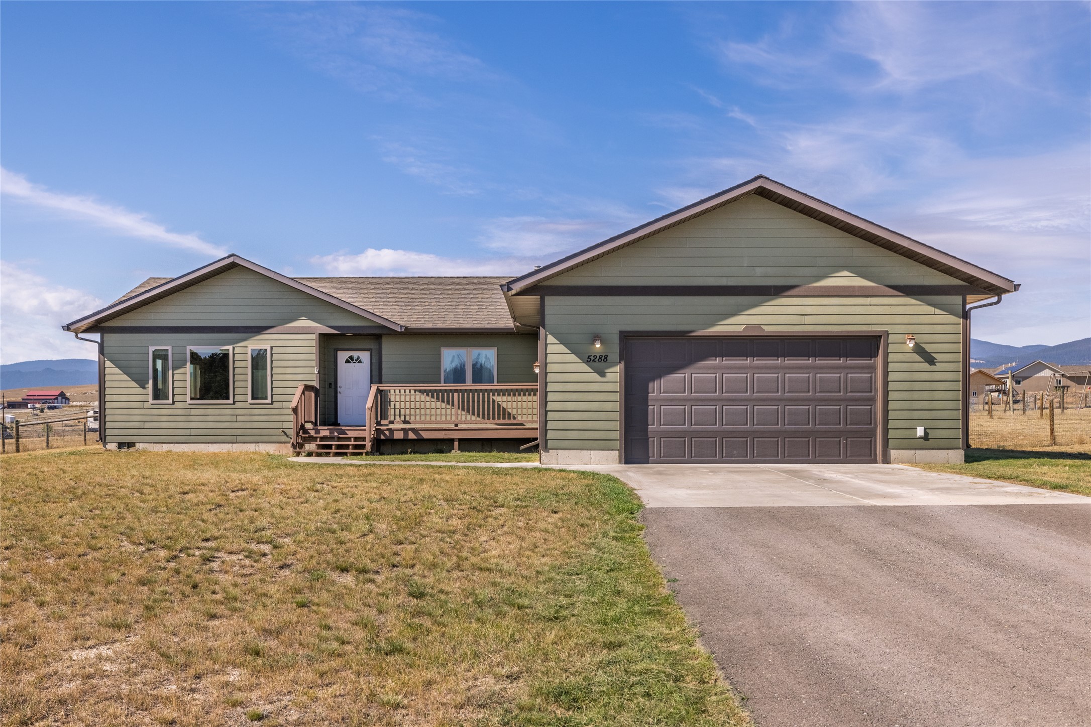 5288 Stallion Ridge Drive Property Photo 2