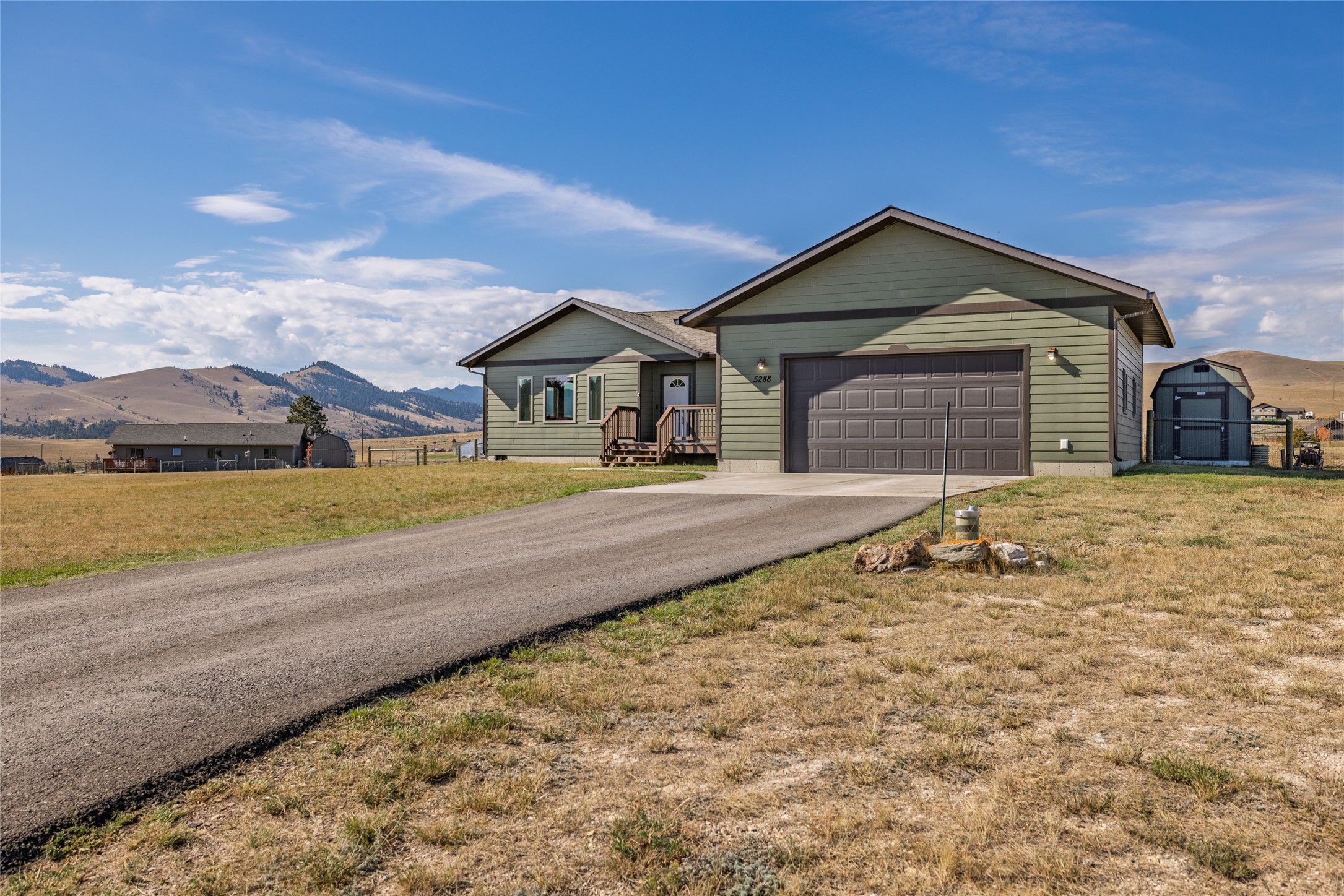 5288 Stallion Ridge Drive Property Photo 4