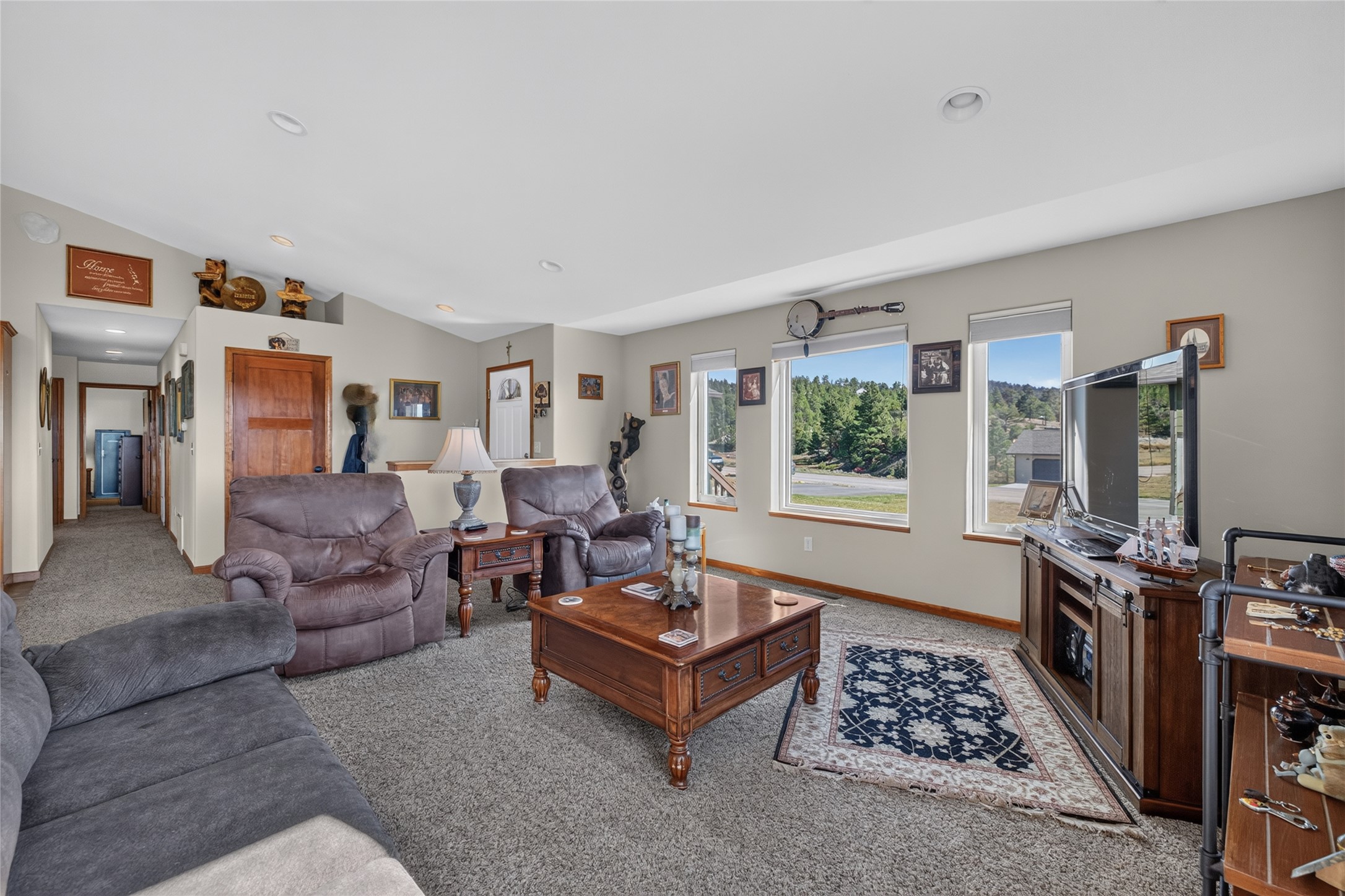 5288 Stallion Ridge Drive Property Photo 9