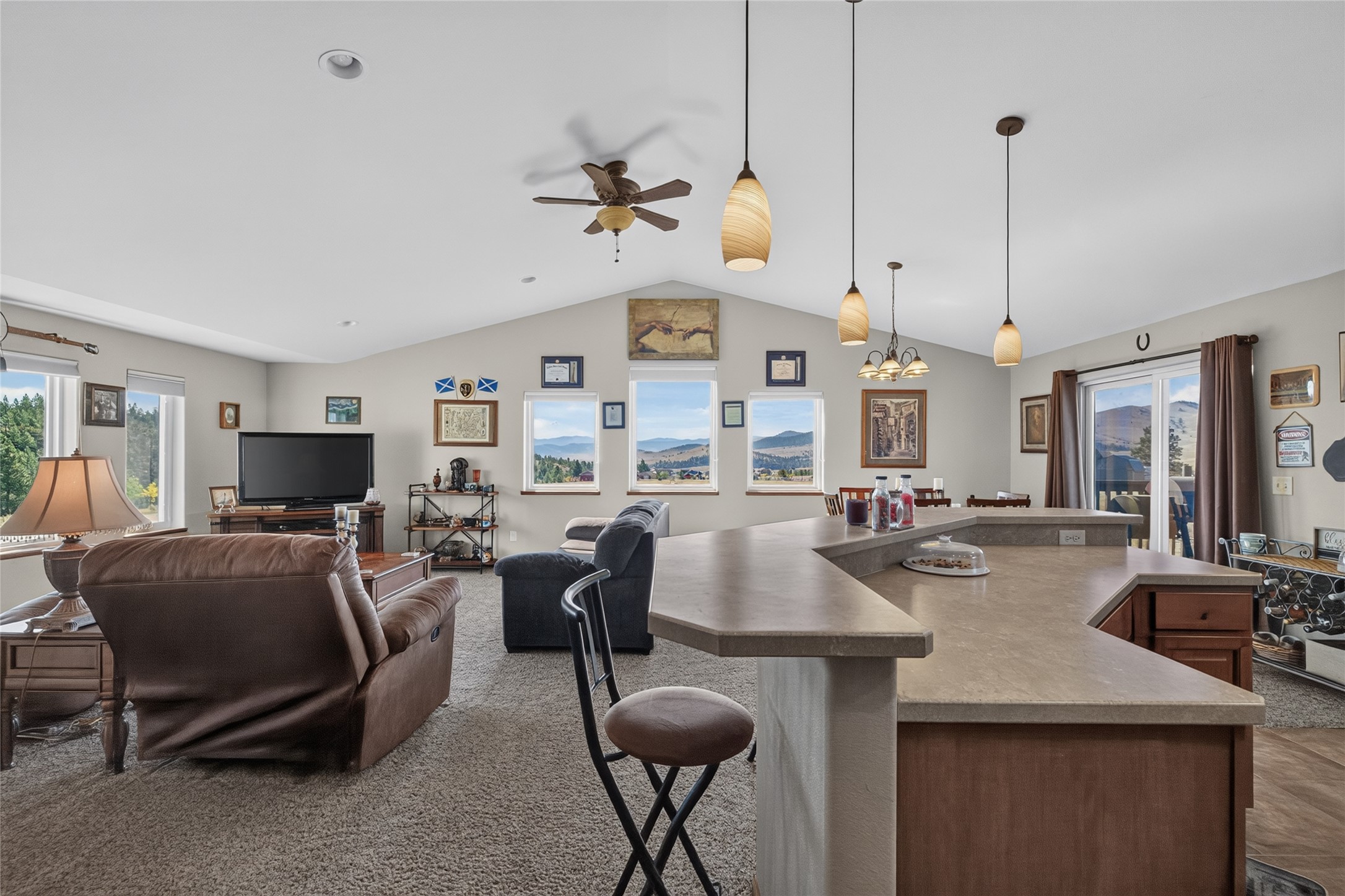 5288 Stallion Ridge Drive Property Photo 13