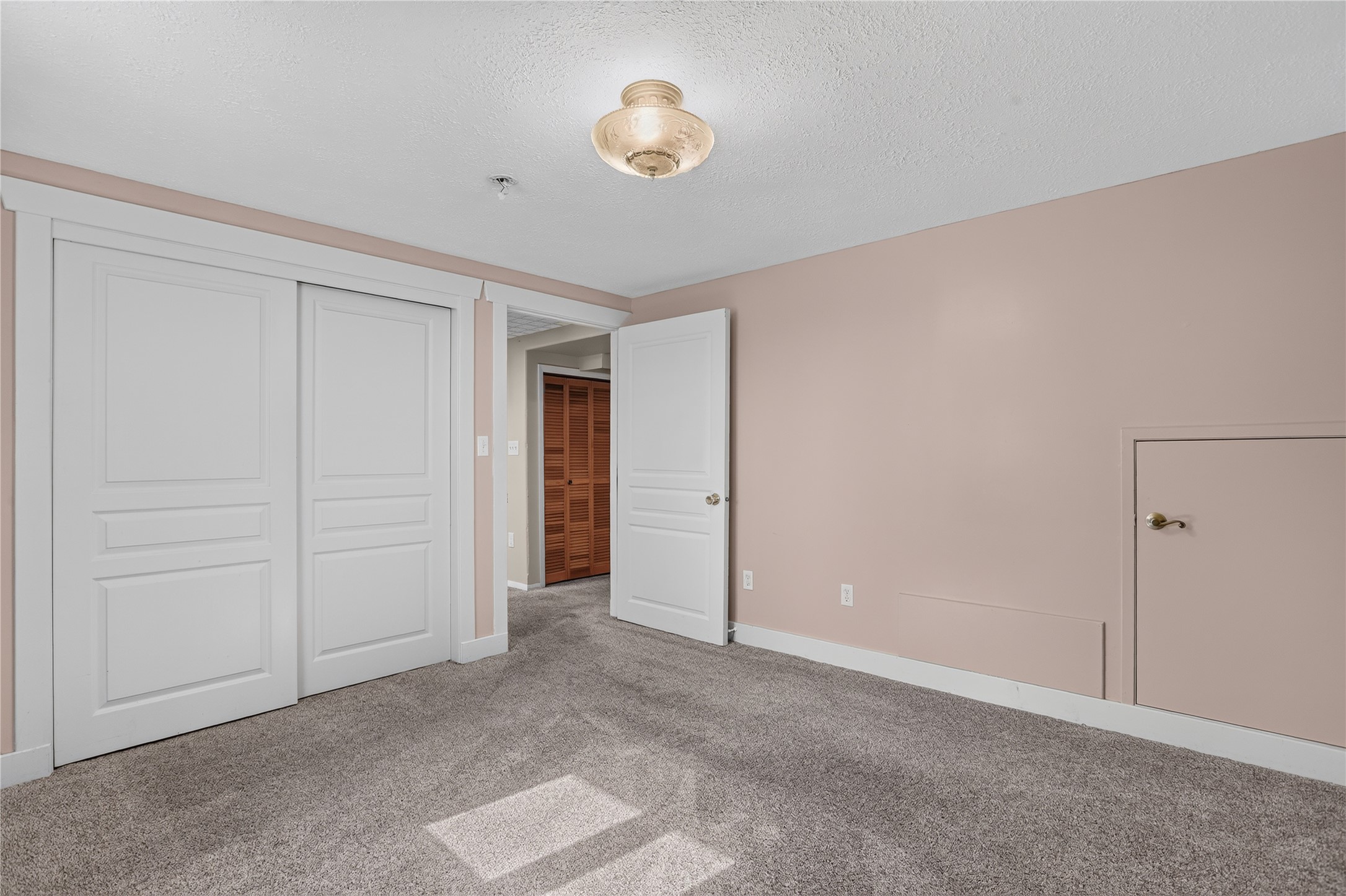 917 Avenue B Nw Property Photo 40