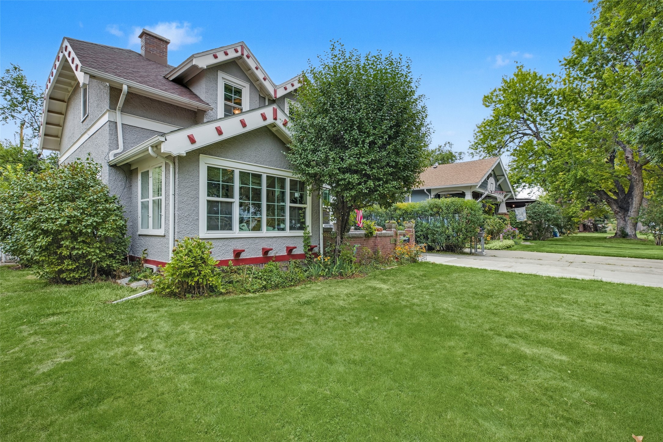 1809 4th Avenue N Property Photo