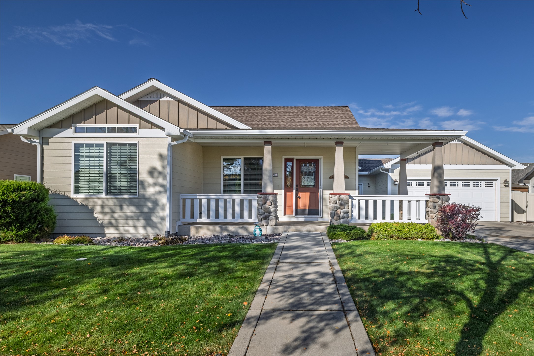 171 Sand Piper Loop Property Photo 1