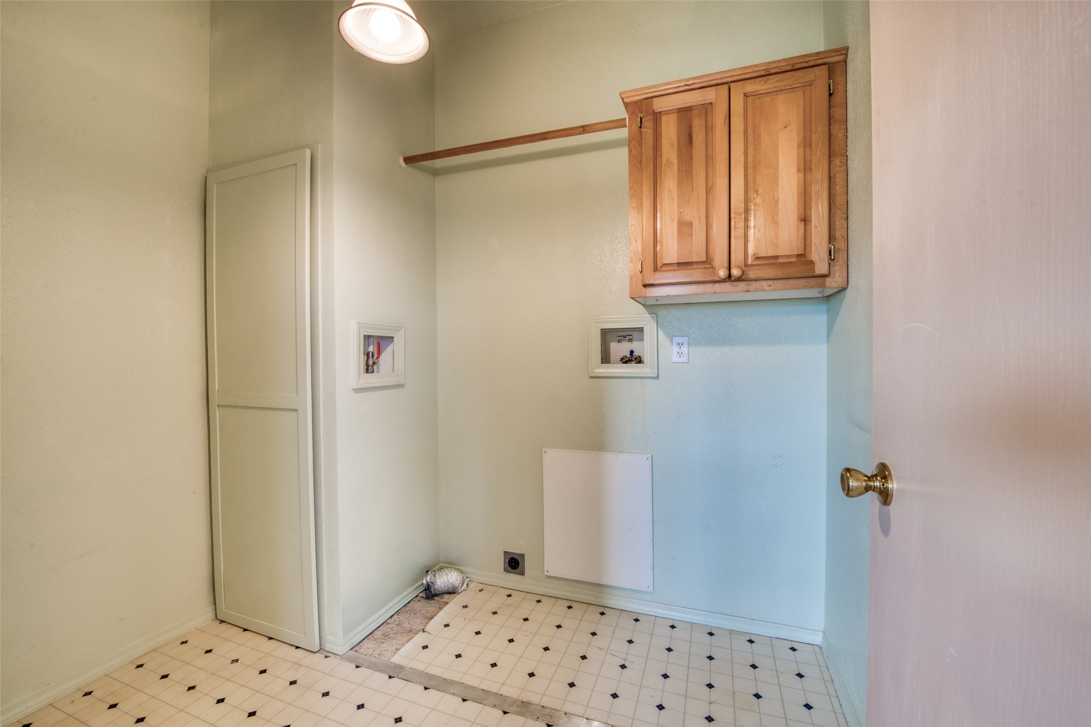 2362 147 Drive Property Photo 17