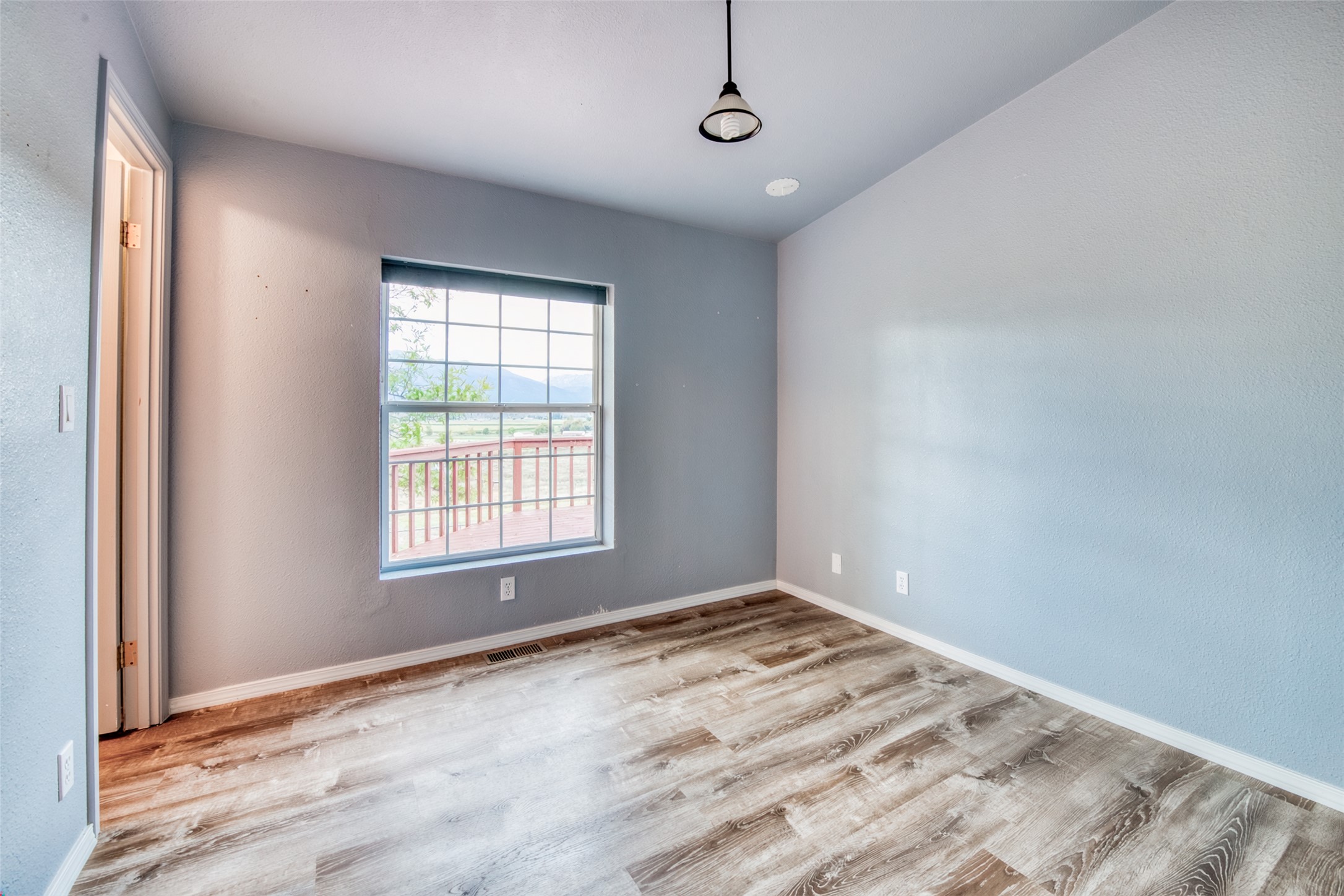2362 147 Drive Property Photo 22