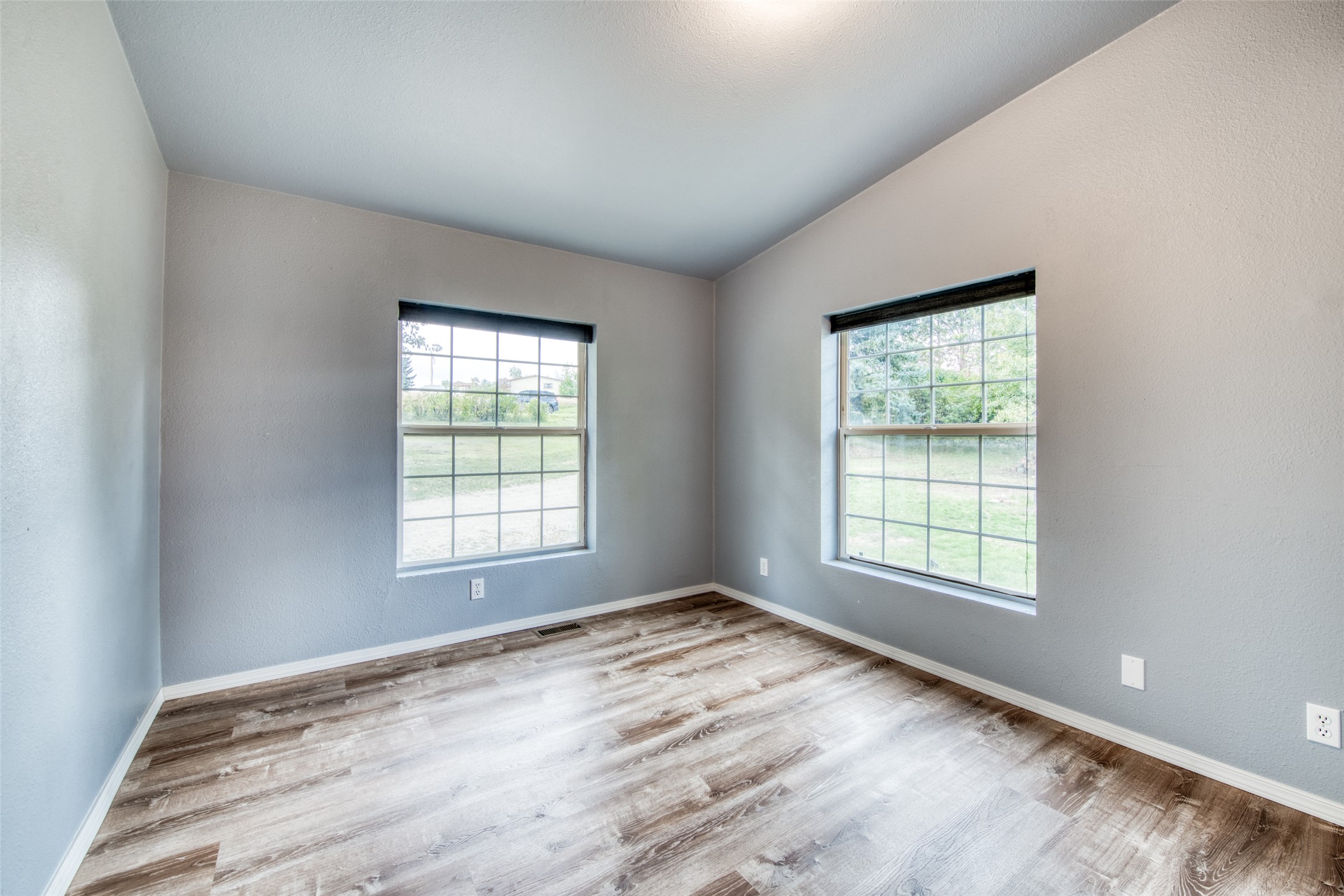 2362 147 Drive Property Photo 25
