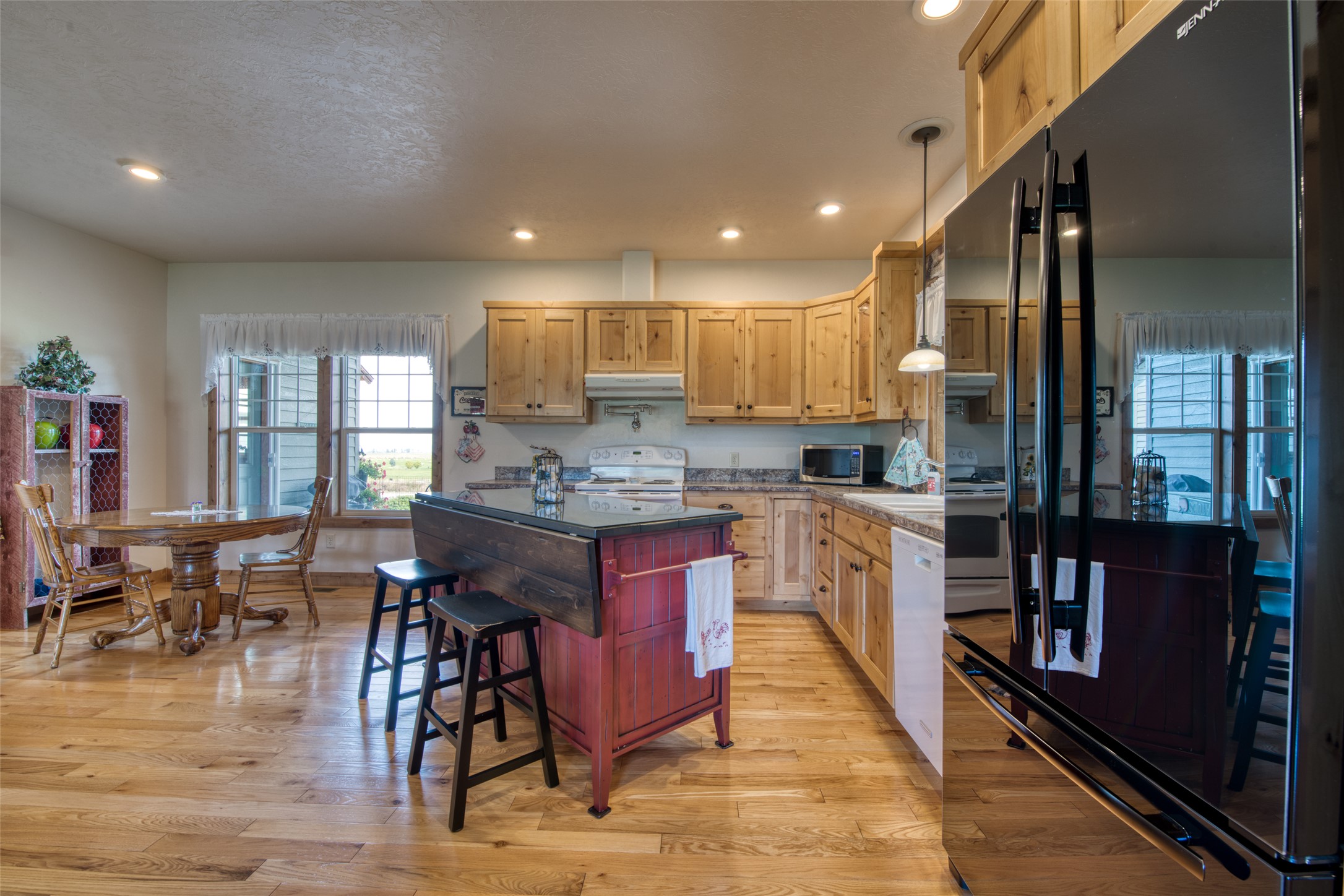 418 Lower Sky Way Property Photo 12