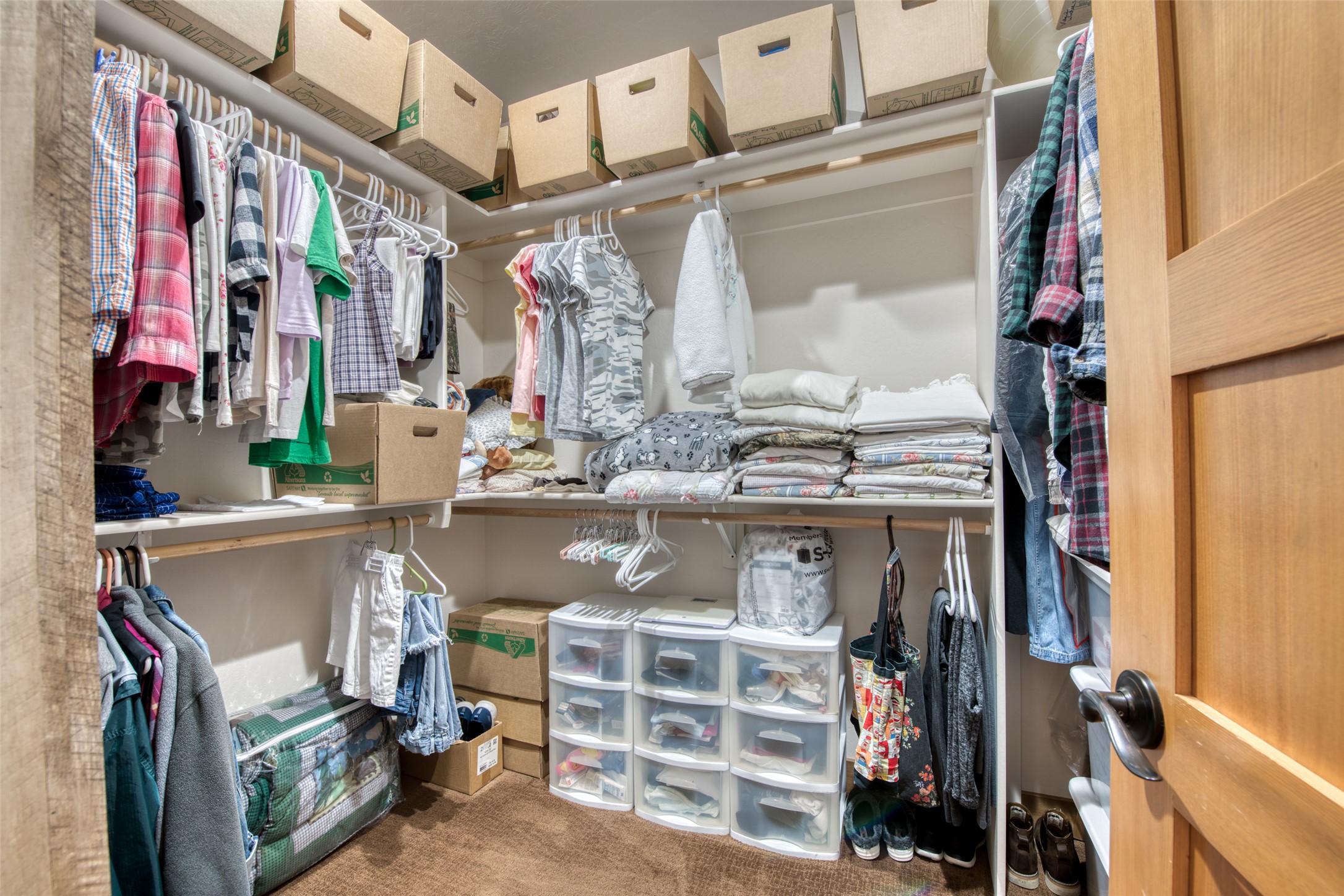 418 Lower Sky Way Property Photo 24
