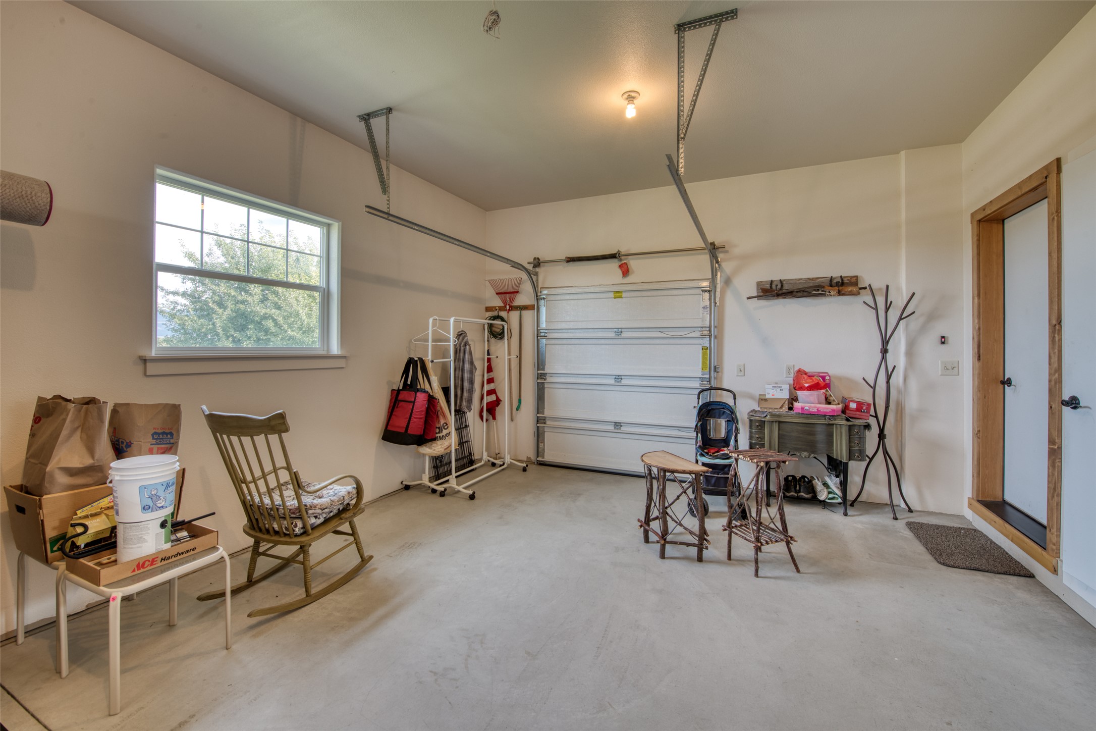 418 Lower Sky Way Property Photo 40